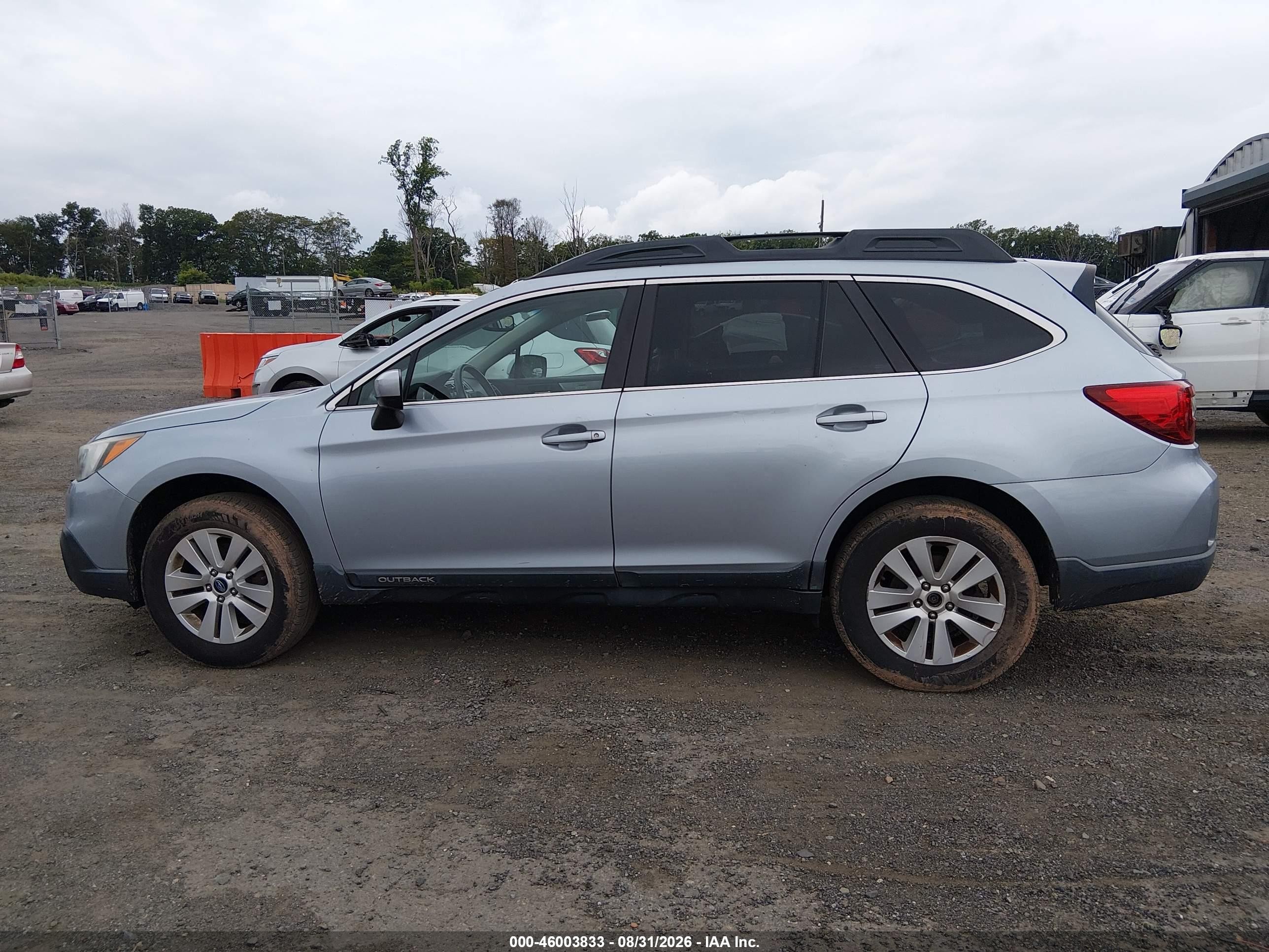 2015 Subaru Outback 2.5i Premium Light Blue vin: 4S4BSAEC3F3336143
