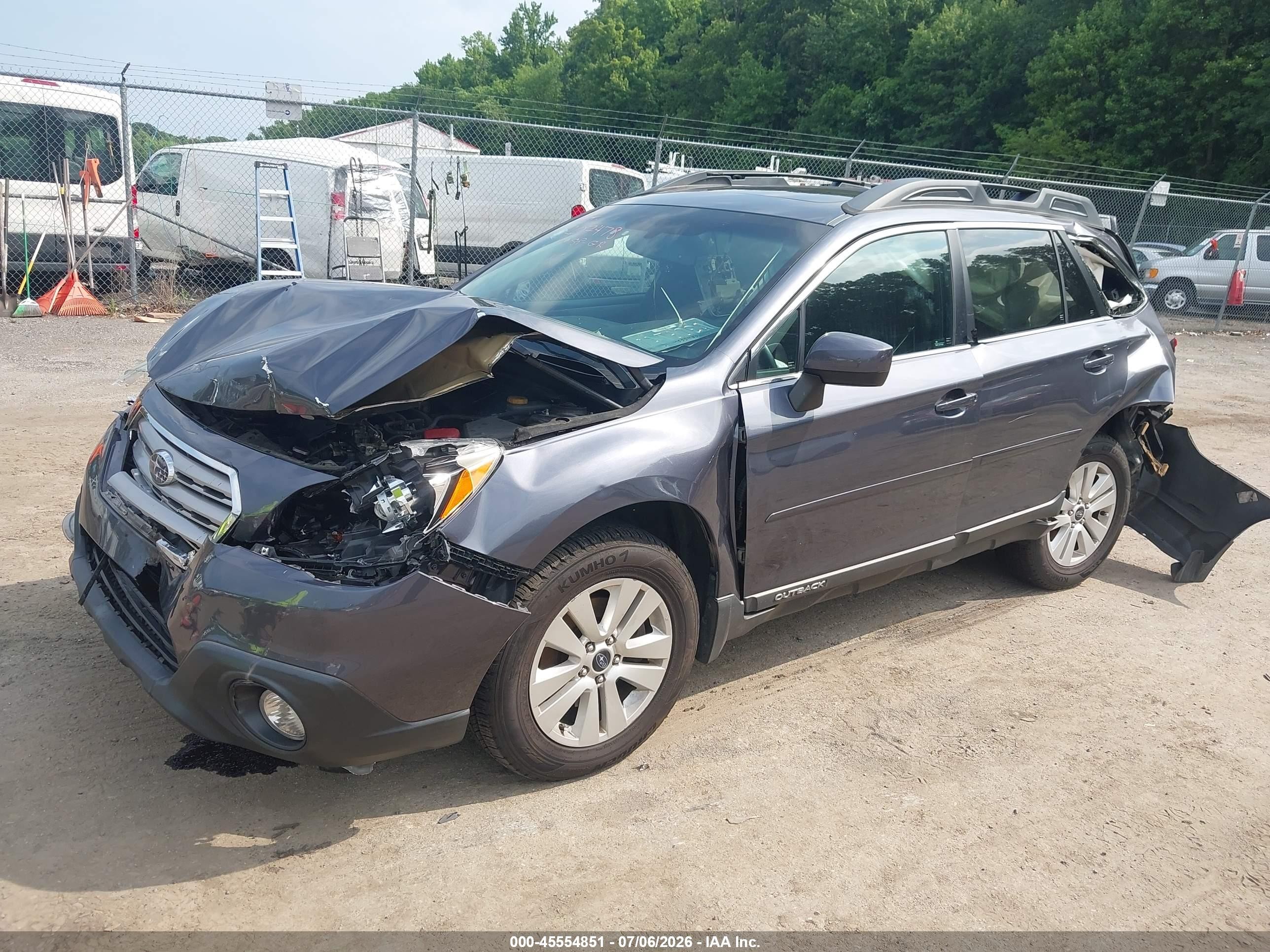 2015 Subaru Outback 2.5i Premium Gray vin: 4S4BSAEC8F3322562