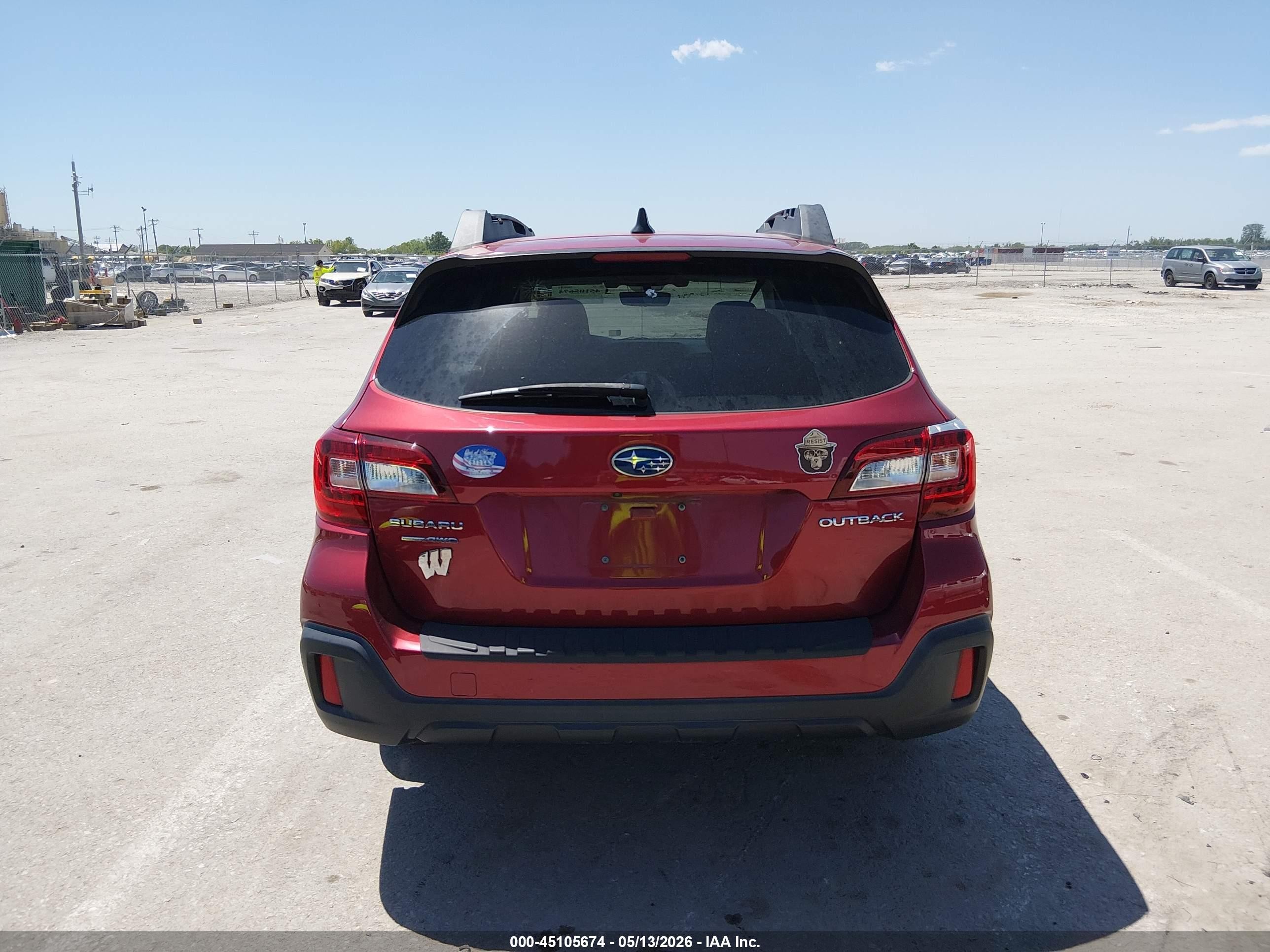 2019 Subaru Outback 2.5i Premium Red vin: 4S4BSAFC0K3263998