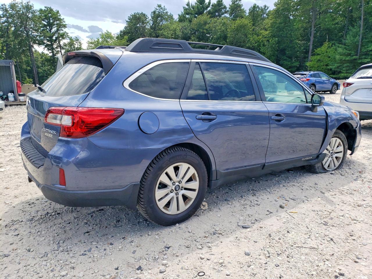 2015 Subaru Outback 2.5i Premium Blue vin: 4S4BSAFC2F3225209