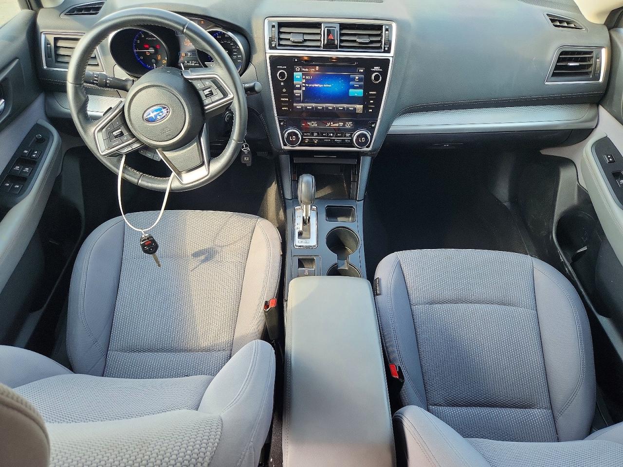 2018 Subaru Outback 2.5i Premium Gray vin: 4S4BSAFC3J3307409