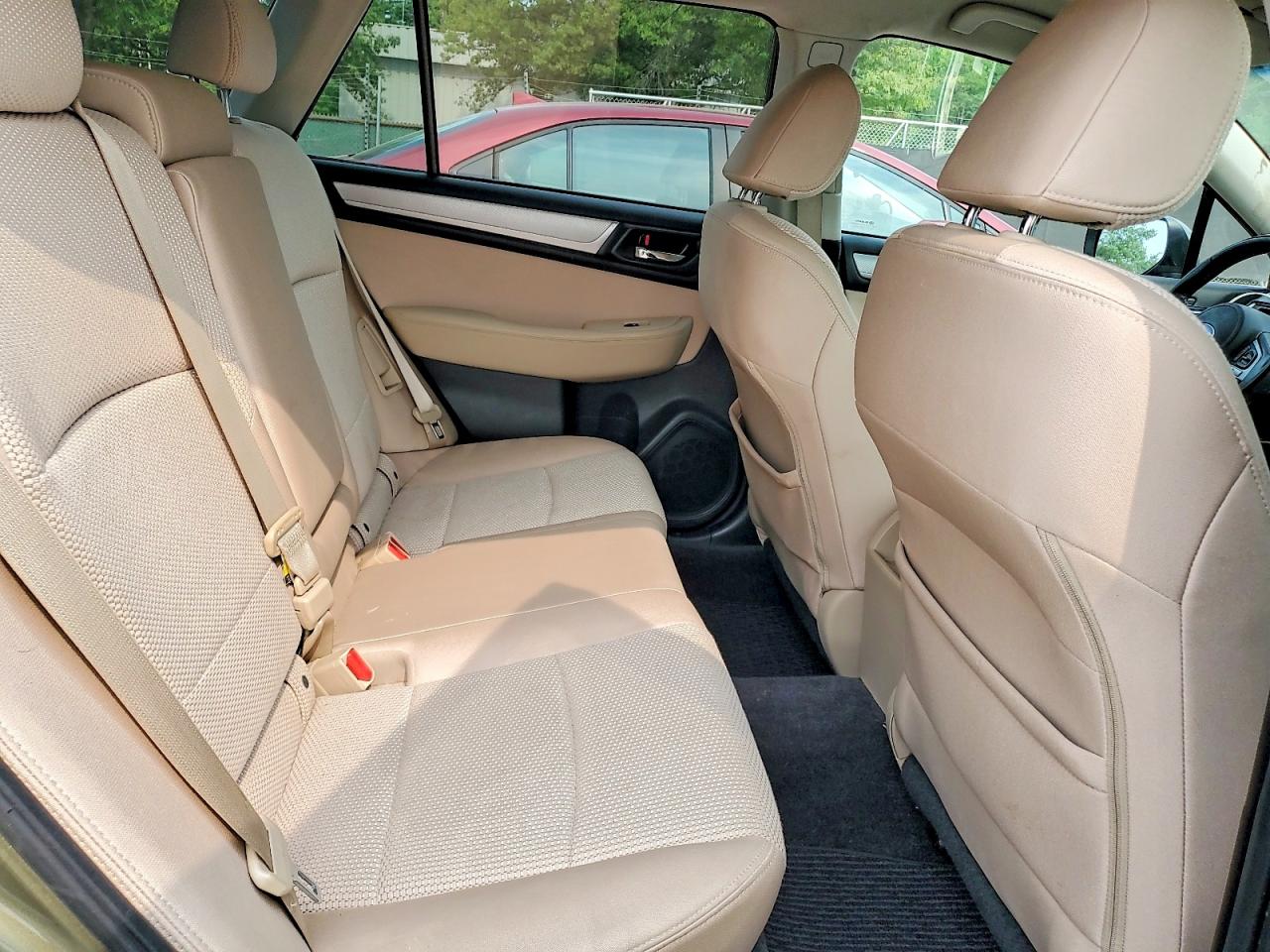 2015 Subaru Outback 2.5i Premium Зеленый vin: 4S4BSAFC5F3244367
