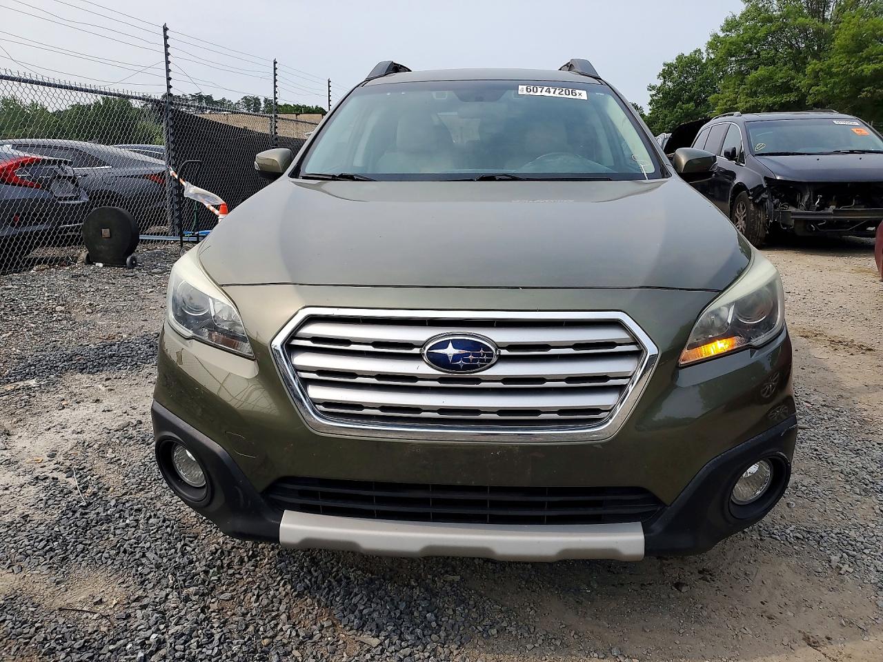 2015 Subaru Outback 2.5i Premium Зеленый vin: 4S4BSAFC5F3244367