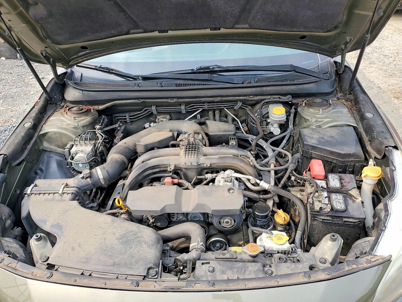 2015 Subaru Outback 2.5i Premium Зеленый vin: 4S4BSAFC5F3244367