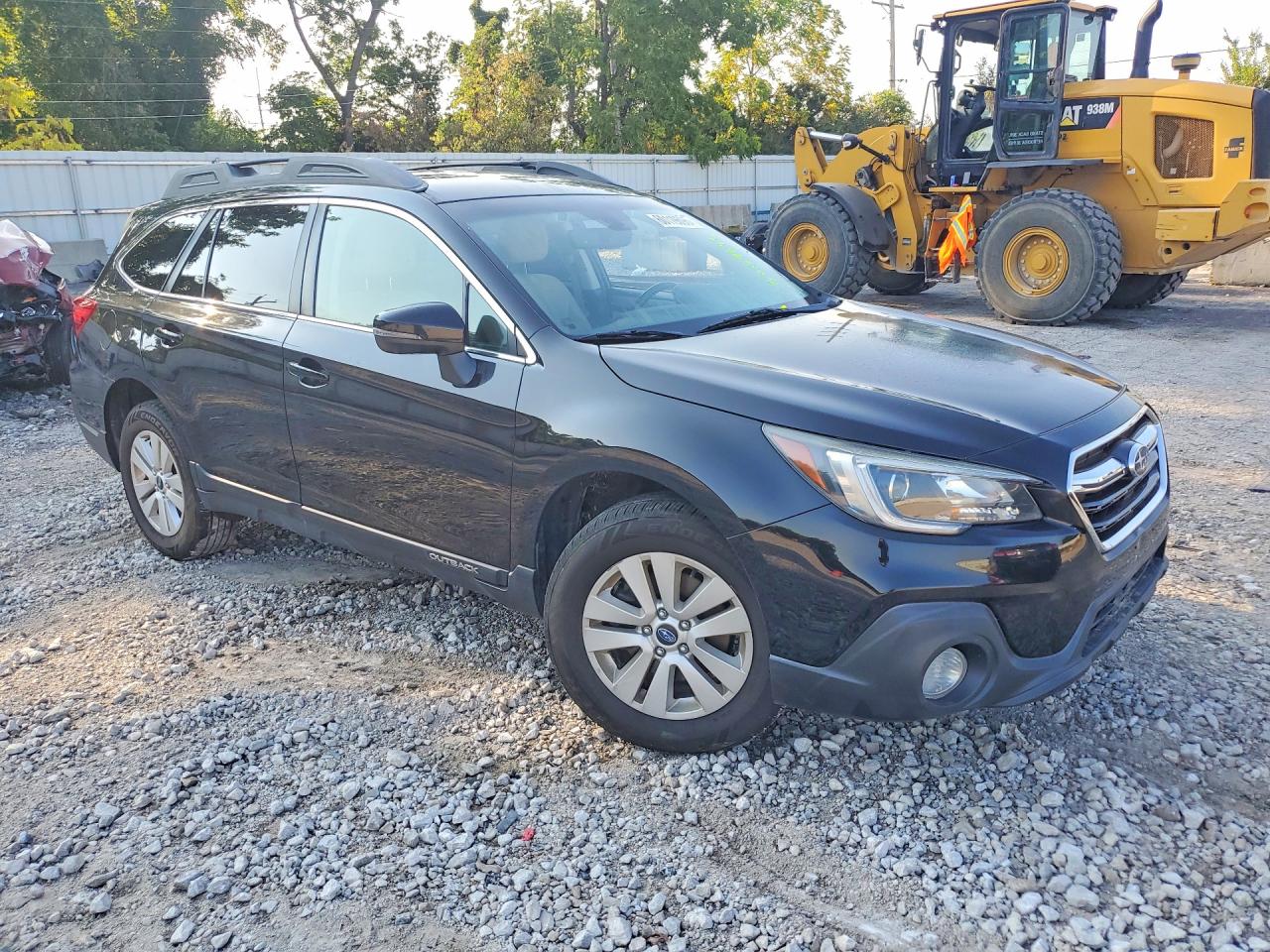 2019 Subaru Outback 2.5i Premium Black vin: 4S4BSAFC5K3267884