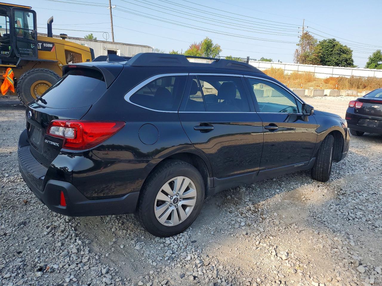 2019 Subaru Outback 2.5i Premium Black vin: 4S4BSAFC5K3267884