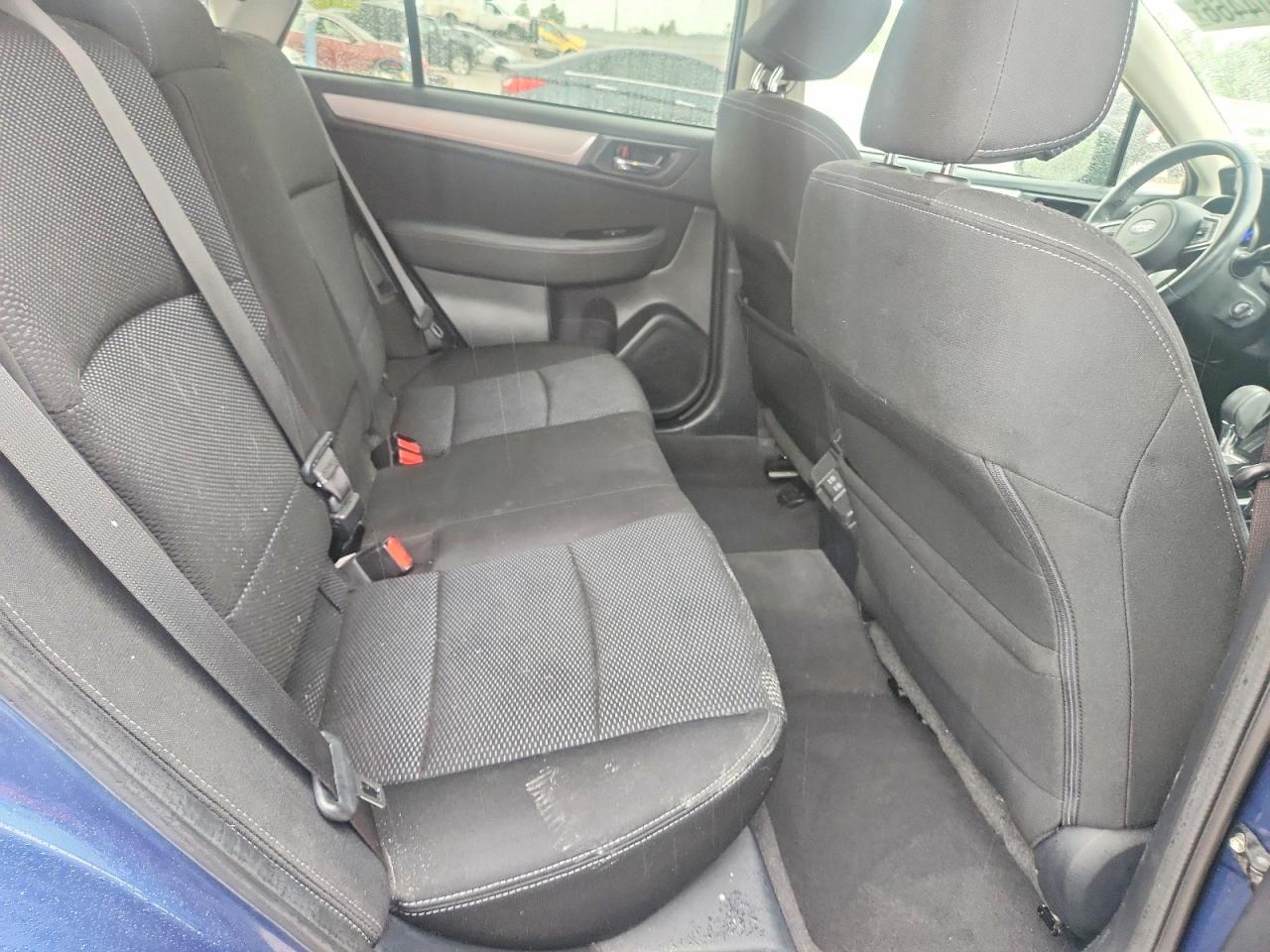 2019 Subaru Outback 2.5i Premium Blue vin: 4S4BSAFC5K3283518