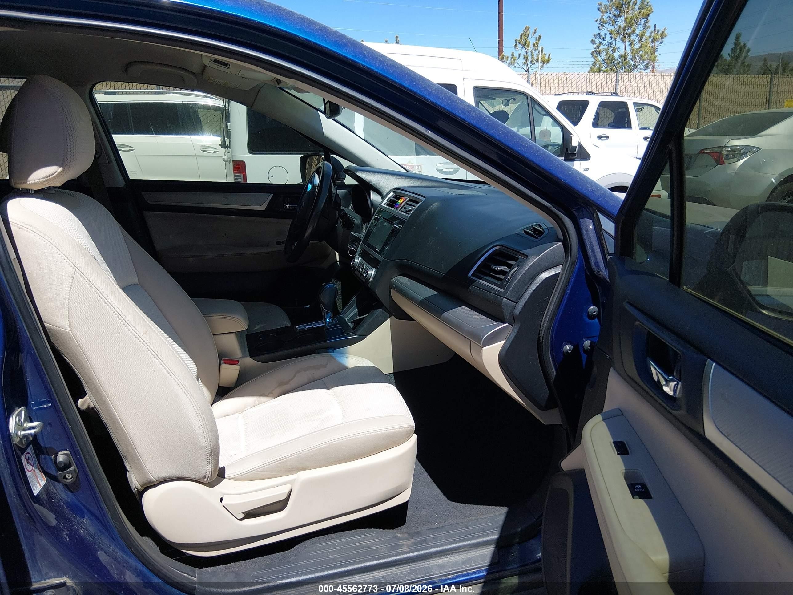 2015 Subaru Outback 2.5i Premium Синий vin: 4S4BSAFC6F3293836