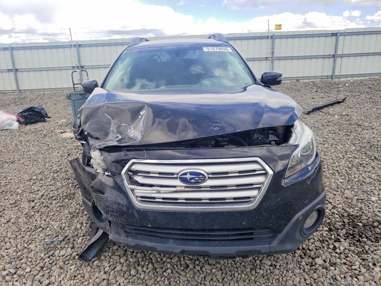 2017 Subaru Outback 2.5i Premium Black vin: 4S4BSAFC6H3422273