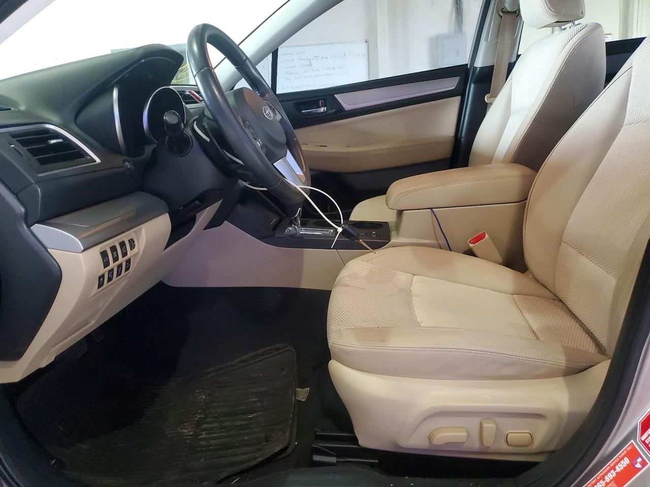 2017 Subaru Outback 2.5i Premium Gold vin: 4S4BSAFC8H3347446