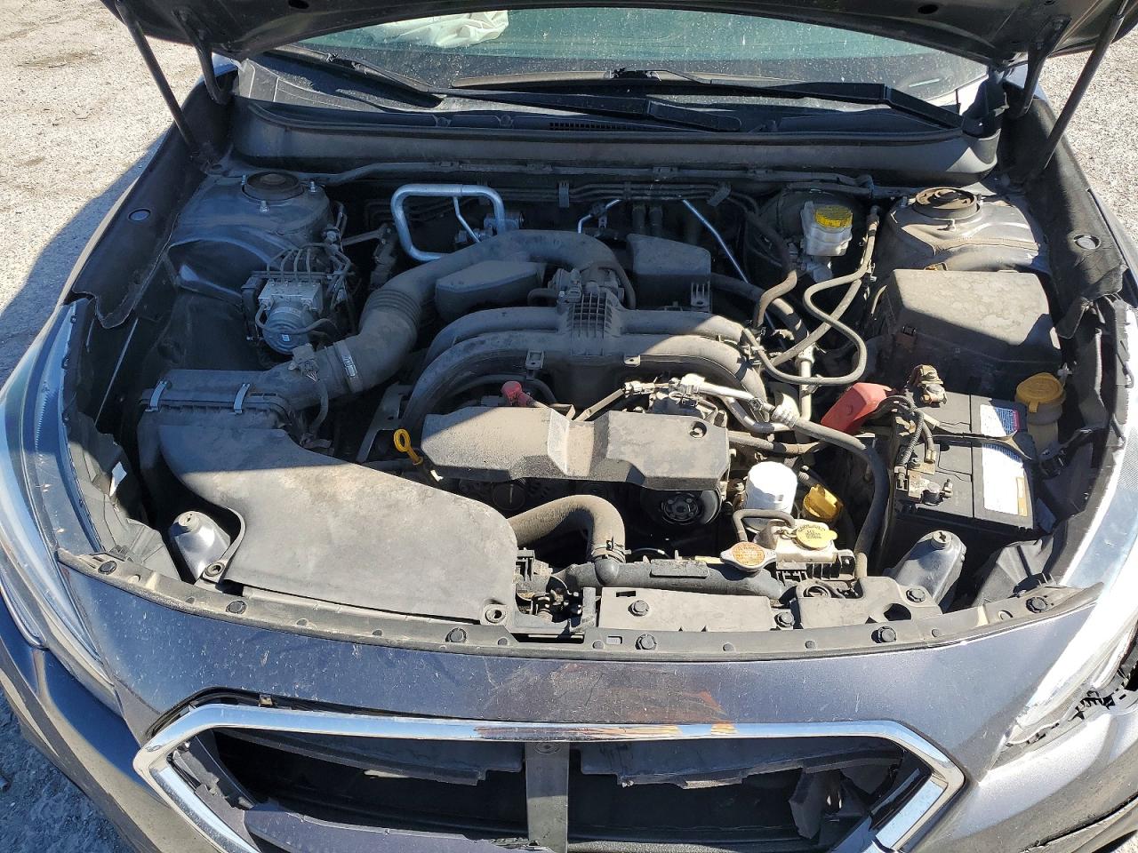 2019 Subaru Outback 2.5i Premium Gray vin: 4S4BSAFC8K3260976