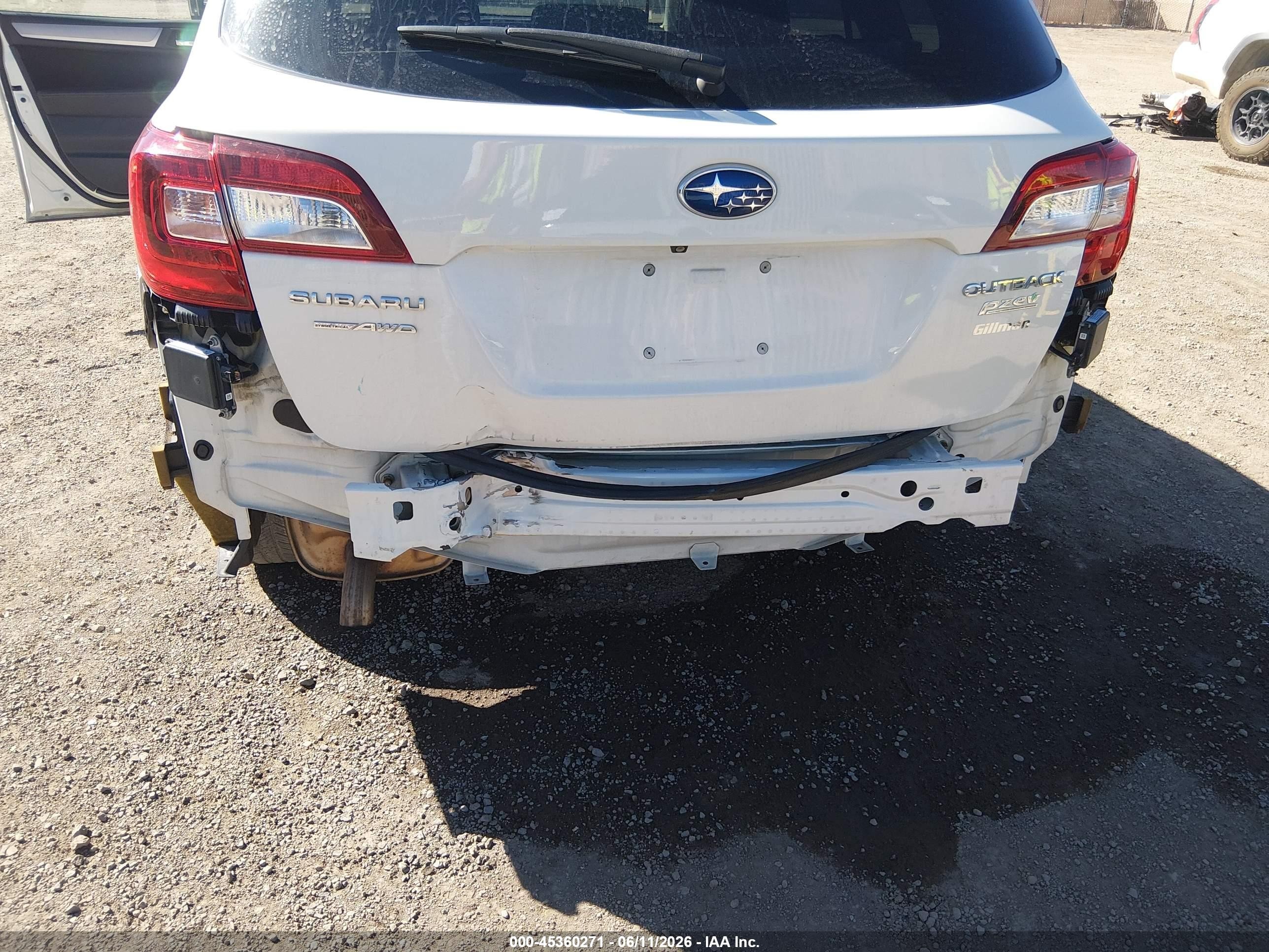 2015 Subaru Outback 2.5i Premium White vin: 4S4BSAFC9F3295192