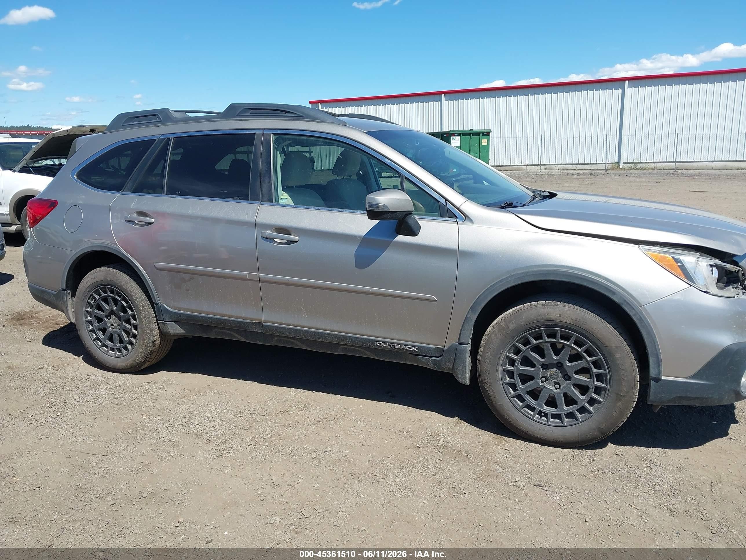 2015 Subaru Outback 2.5i Premium Gold vin: 4S4BSAFCXF3295685
