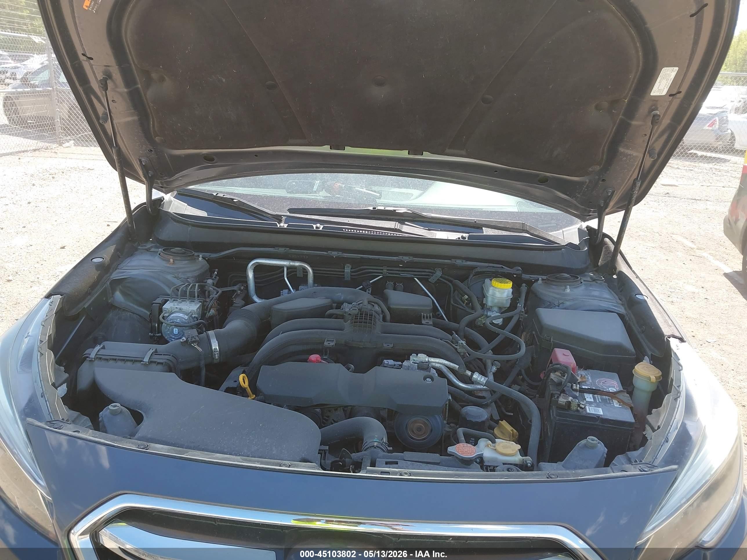 2019 Subaru Outback 2.5i Premium Gray vin: 4S4BSAFCXK3264561