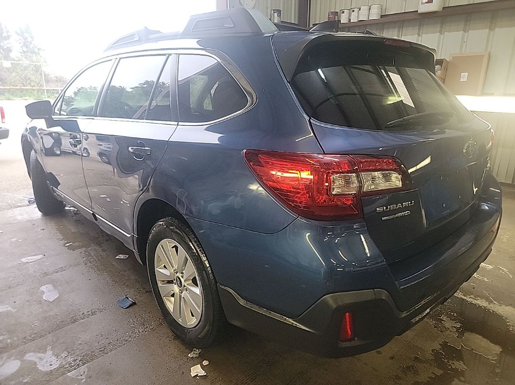 2019 Subaru Outback 2.5i Premium vin: 4S4BSAFCXK3283515