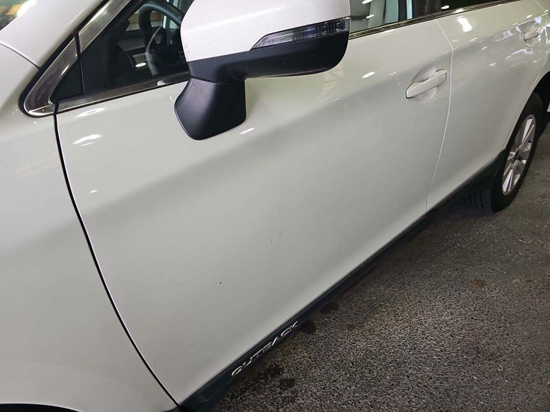2019 Subaru Outback 2.5i Premium vin: 4S4BSAFCXK3318618