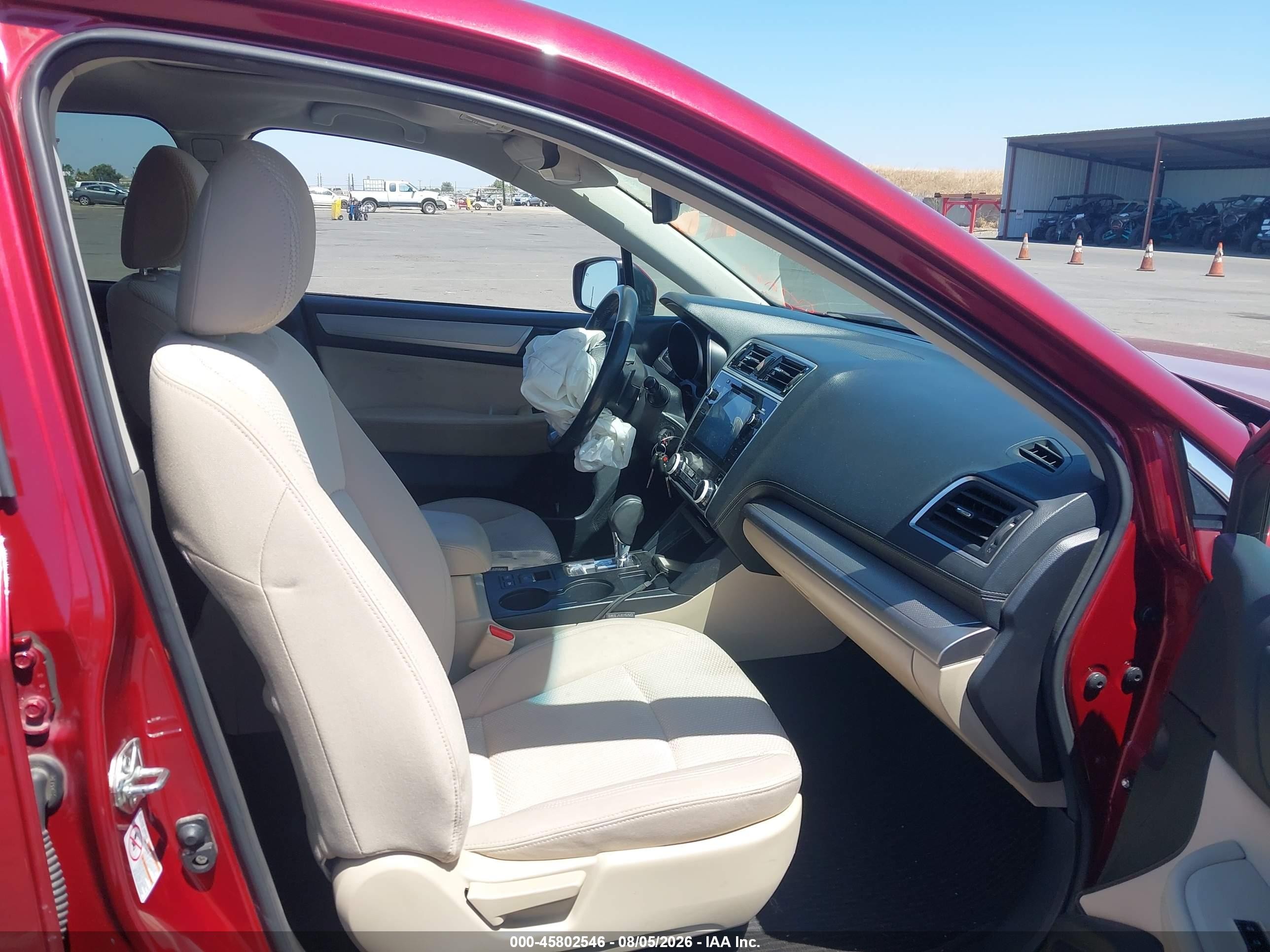 2018 Subaru Outback 2.5i Premium Red vin: 4S4BSAHC0J3234366
