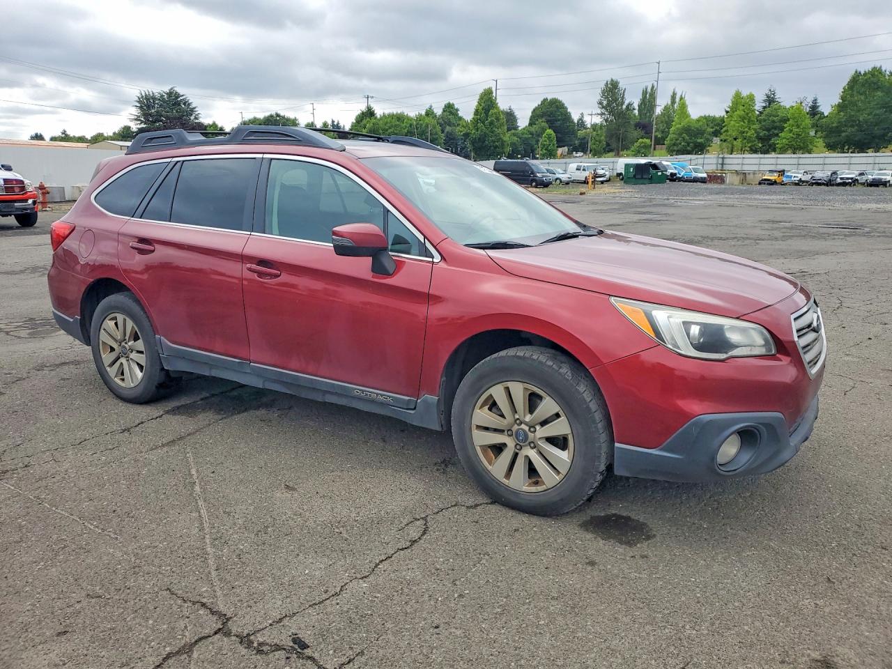 2015 Subaru Outback 2.5i Premium Red vin: 4S4BSAHC1F3296821