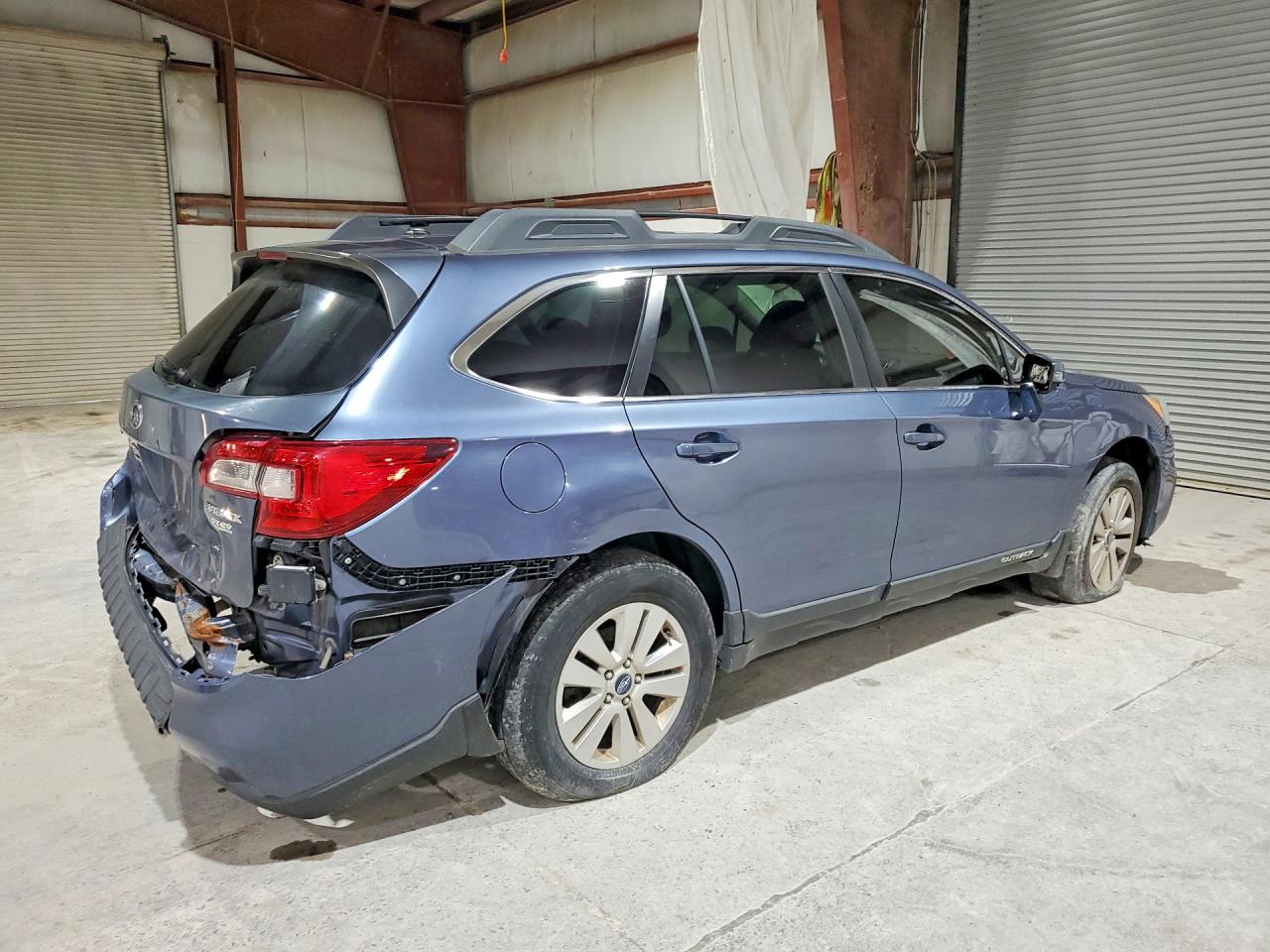 2015 Subaru Outback 2.5i Premium Синий vin: 4S4BSAHC4F3227069