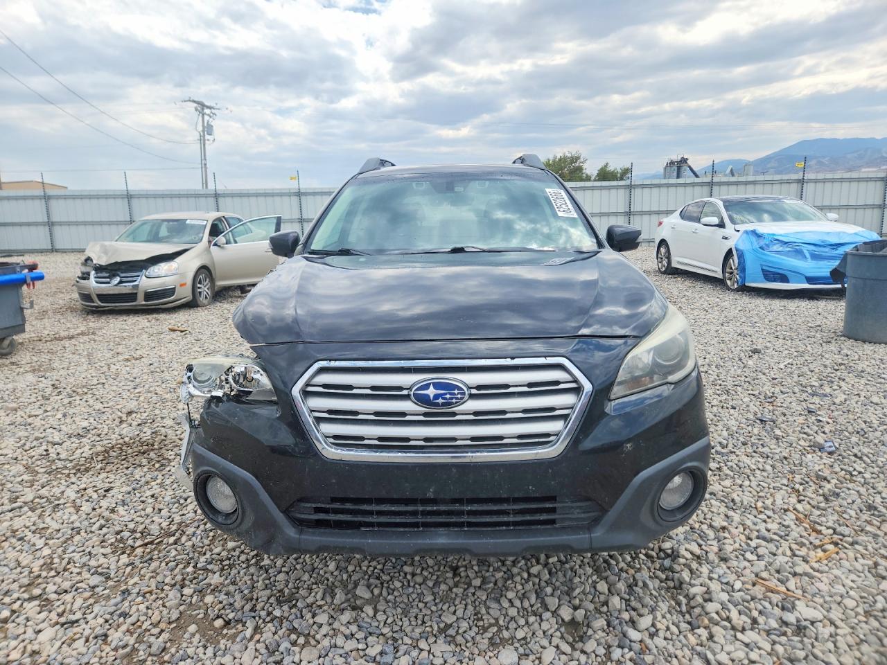2017 Subaru Outback 2.5i Premium Black vin: 4S4BSAHC6H3251814