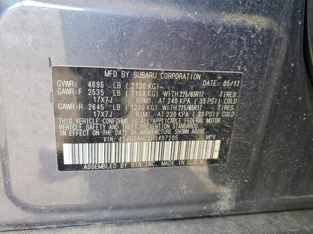 2017 Subaru Outback 2.5i Premium Gray vin: 4S4BSAHC6H3407205