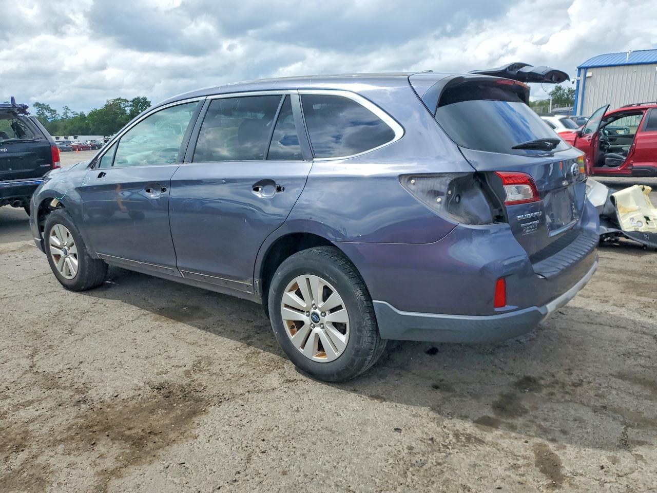 2015 Subaru Outback 2.5i Premium Gray vin: 4S4BSAHC7F3218902