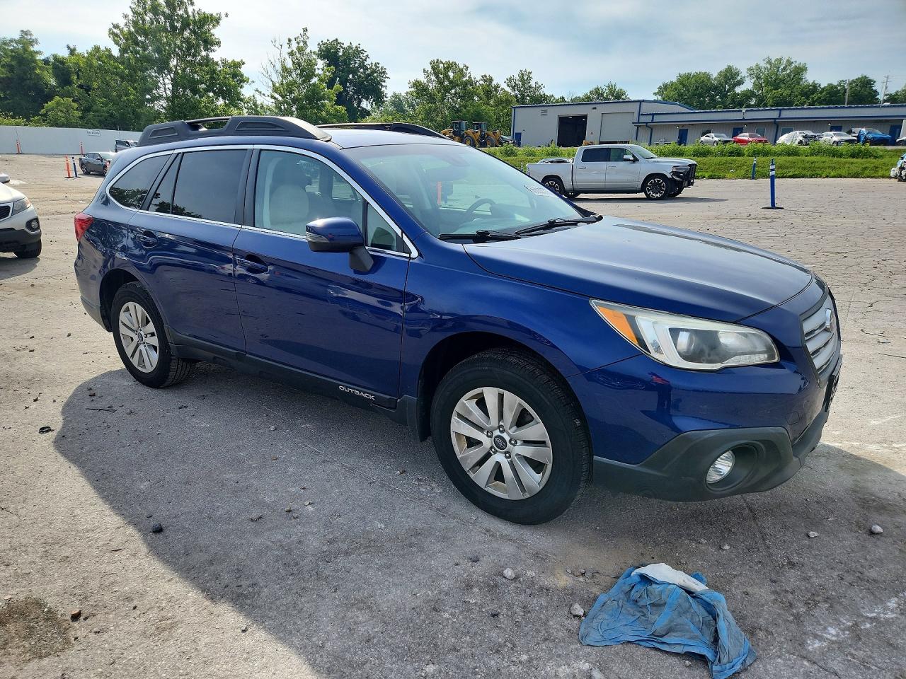 2017 Subaru Outback 2.5i Premium Blue vin: 4S4BSAHC7H3213377
