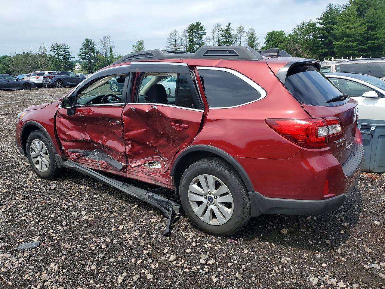 2017 Subaru Outback 2.5i Premium Burgundy vin: 4S4BSAHC7H3255273