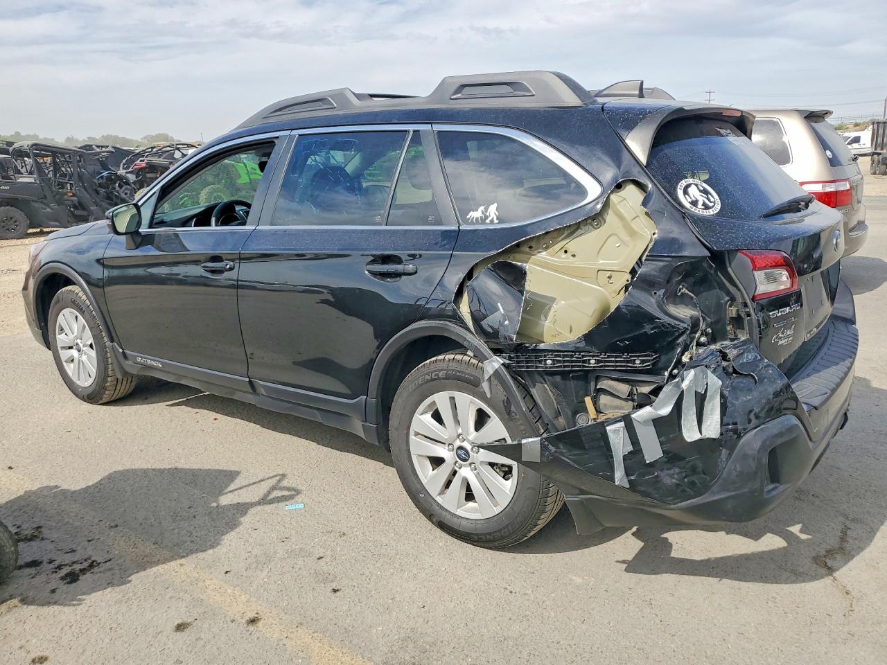 2018 Subaru Outback 2.5i Premium Black vin: 4S4BSAHCXJ3212309