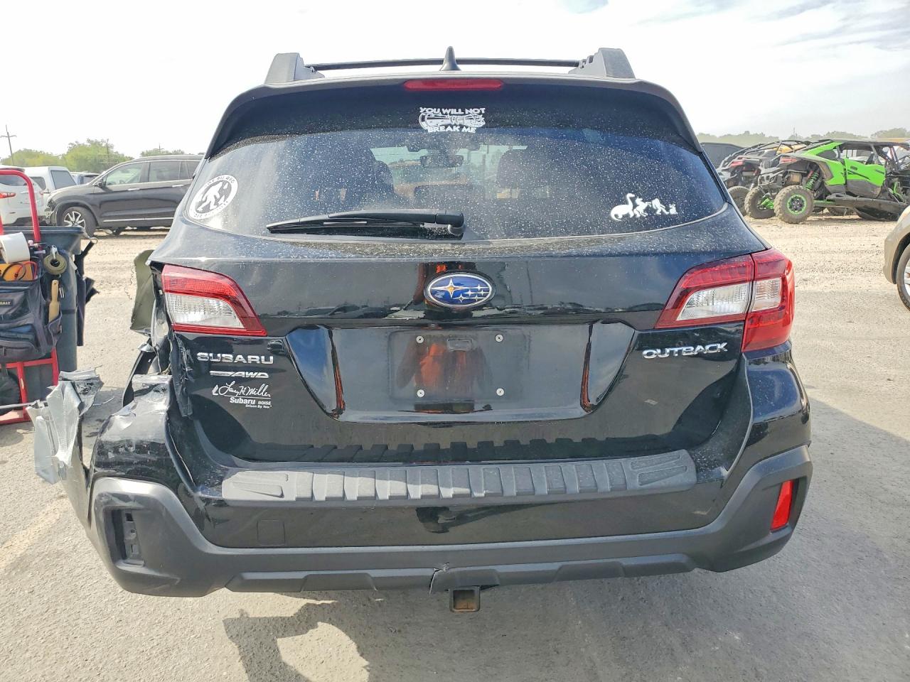 2018 Subaru Outback 2.5i Premium Black vin: 4S4BSAHCXJ3212309
