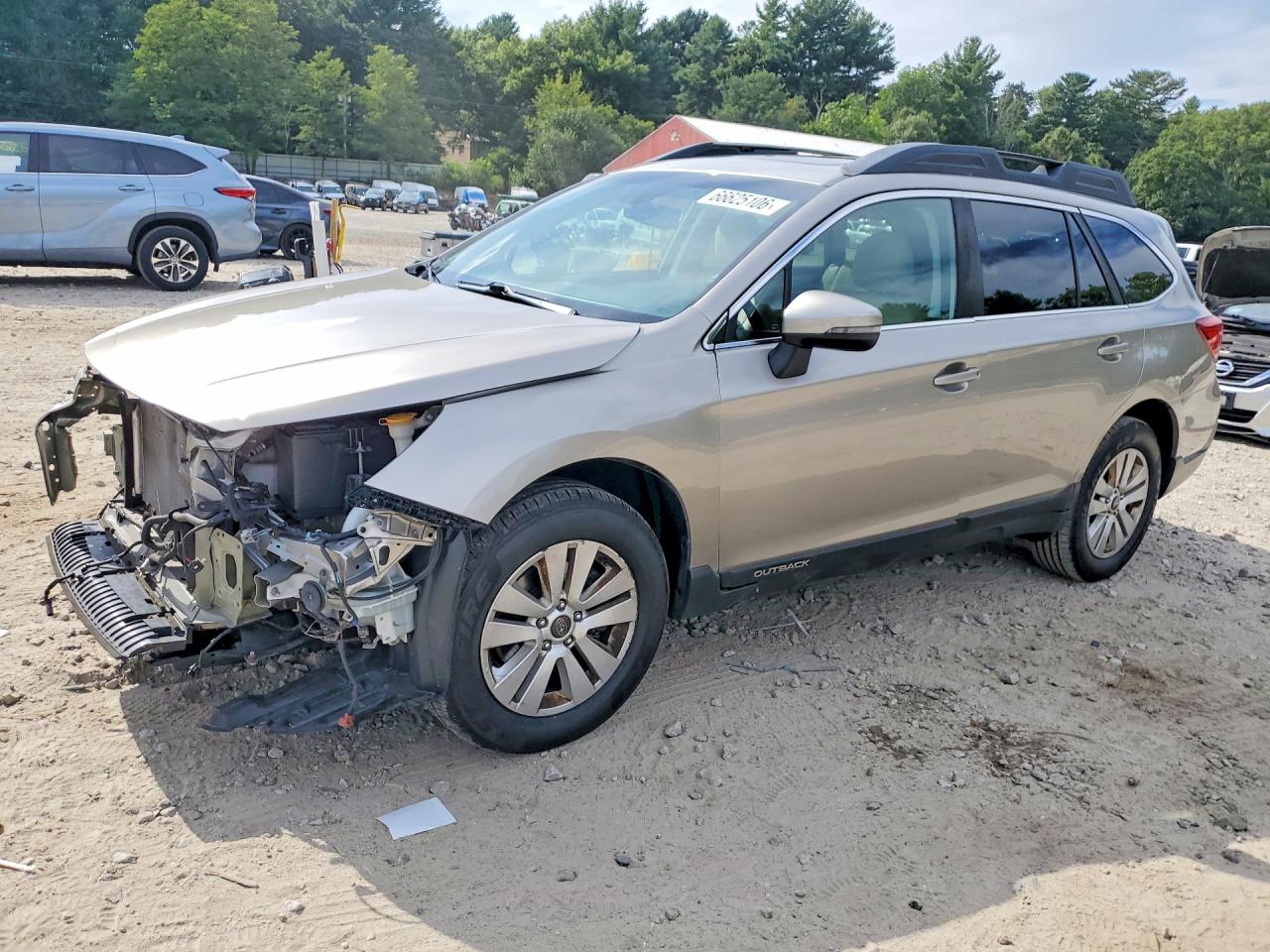 2019 Subaru Outback 2.5i Premium Gray vin: 4S4BSAHCXK3237339