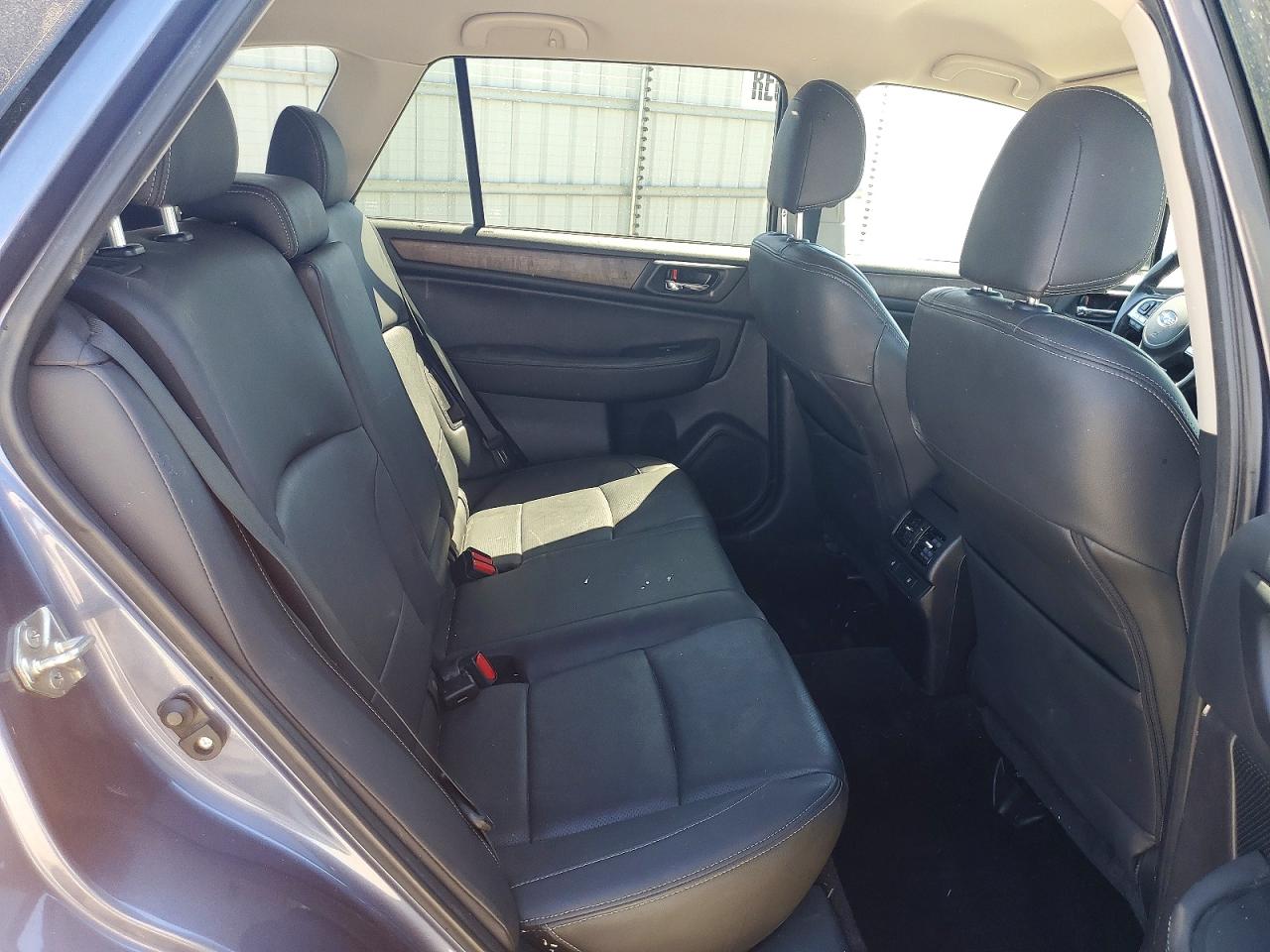 2015 Subaru Outback 2.5i Limited Blue vin: 4S4BSAJC0F3212059