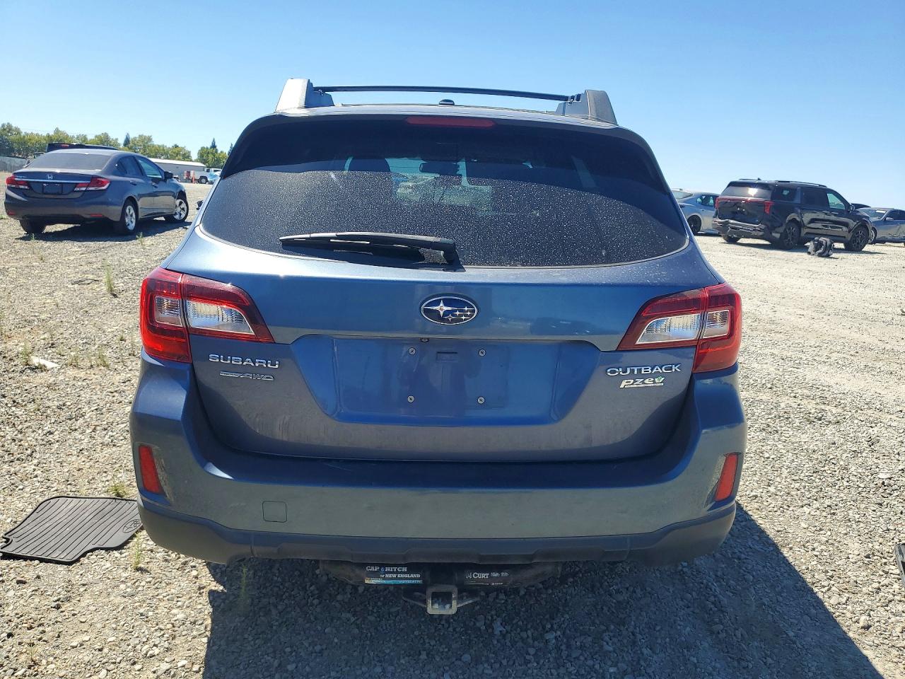 2015 Subaru Outback 2.5i Limited Blue vin: 4S4BSAJC0F3212059