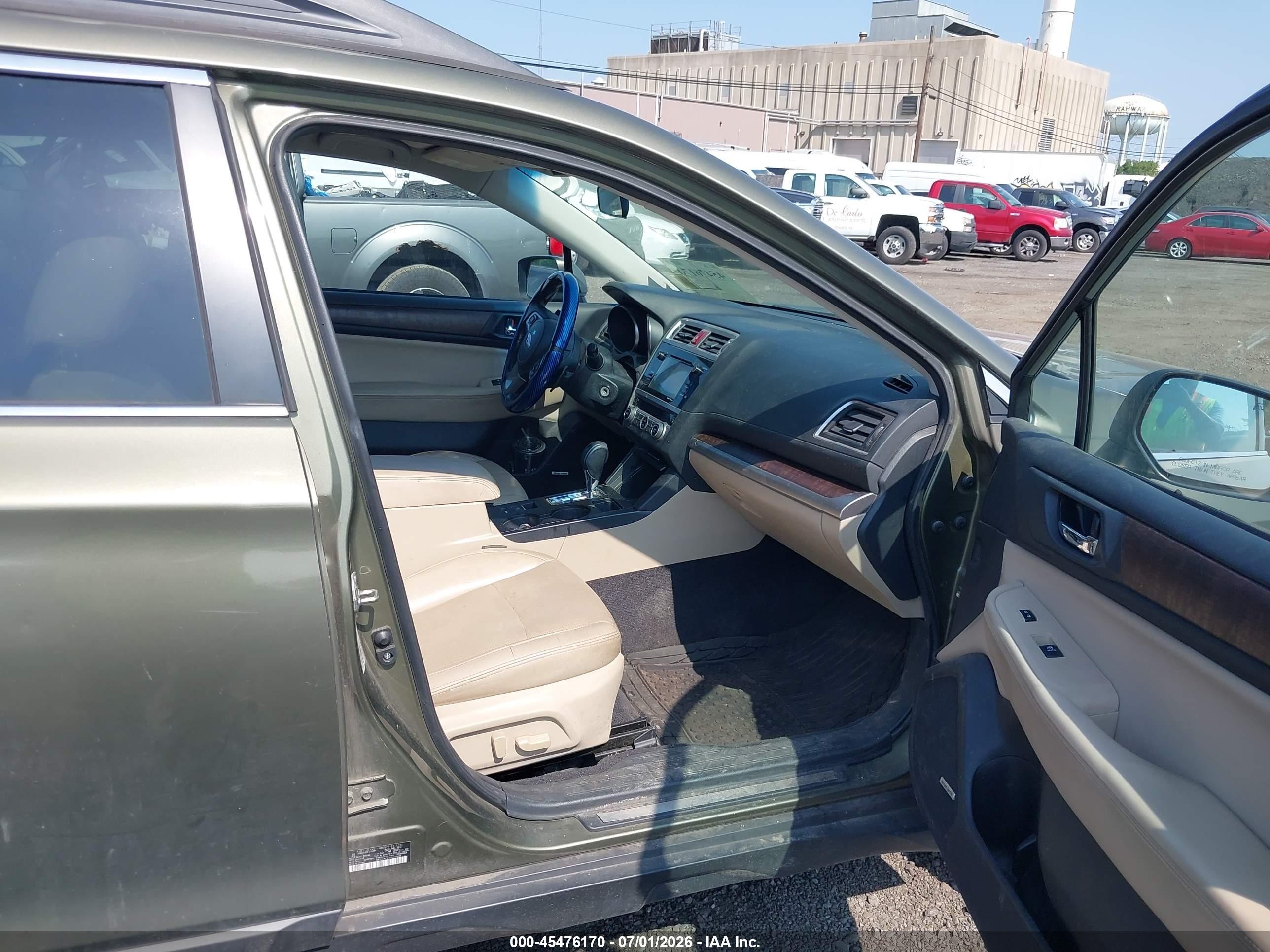 2015 Subaru Outback 2.5i Limited Green vin: 4S4BSAJC0F3225250
