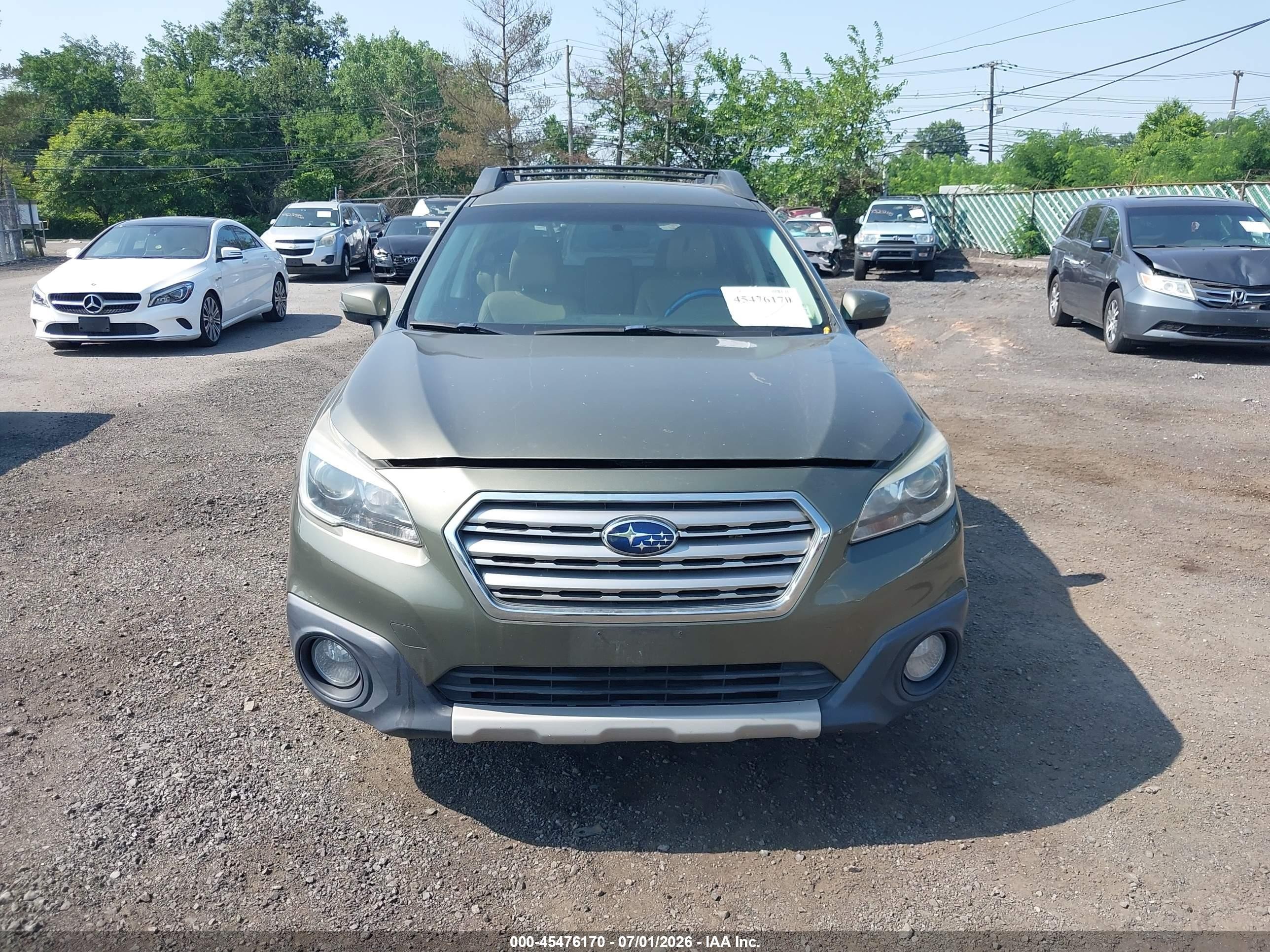 2015 Subaru Outback 2.5i Limited Green vin: 4S4BSAJC0F3225250