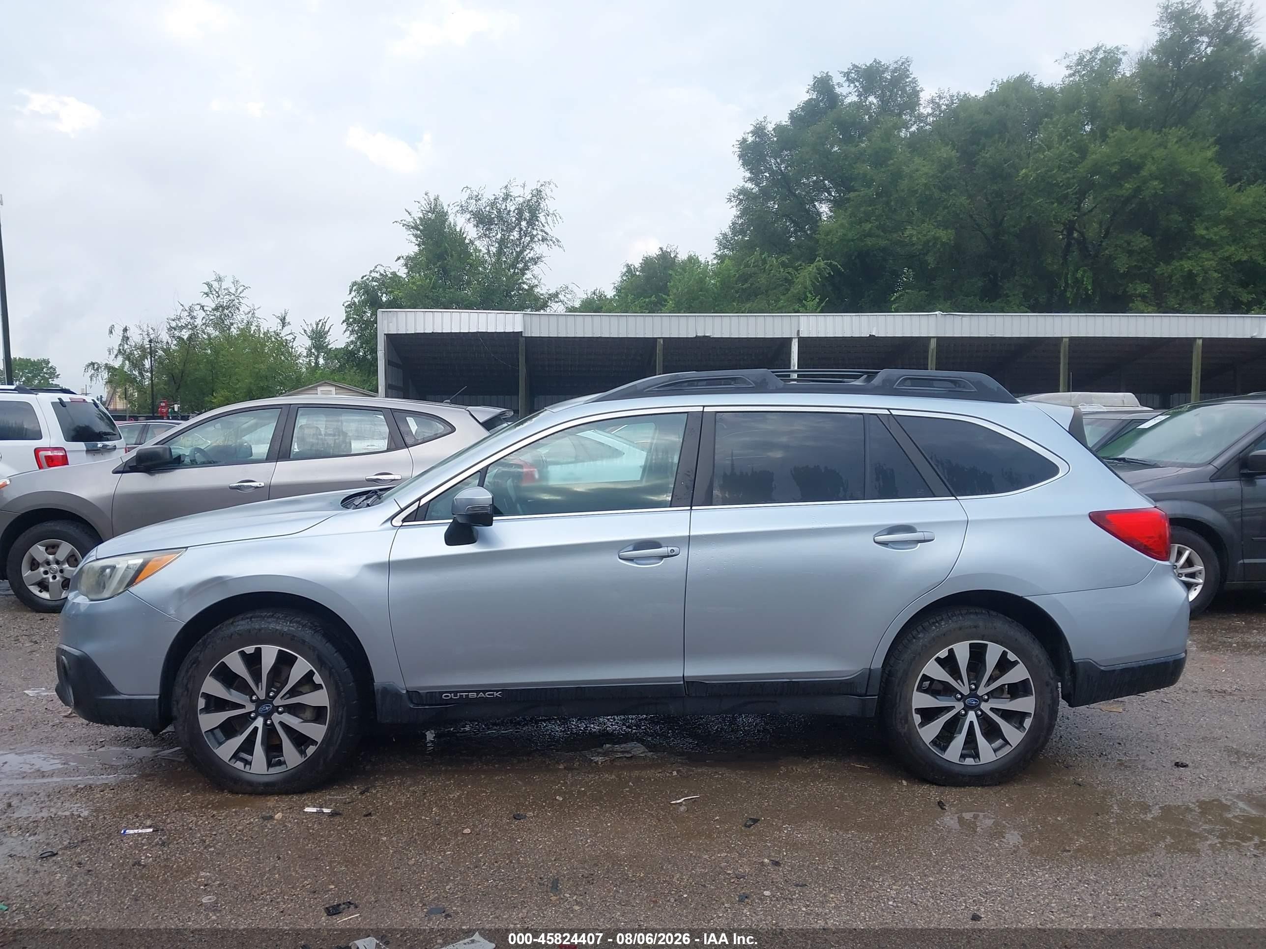 2015 Subaru Outback 2.5i Limited Синий vin: 4S4BSAJC0F3349339