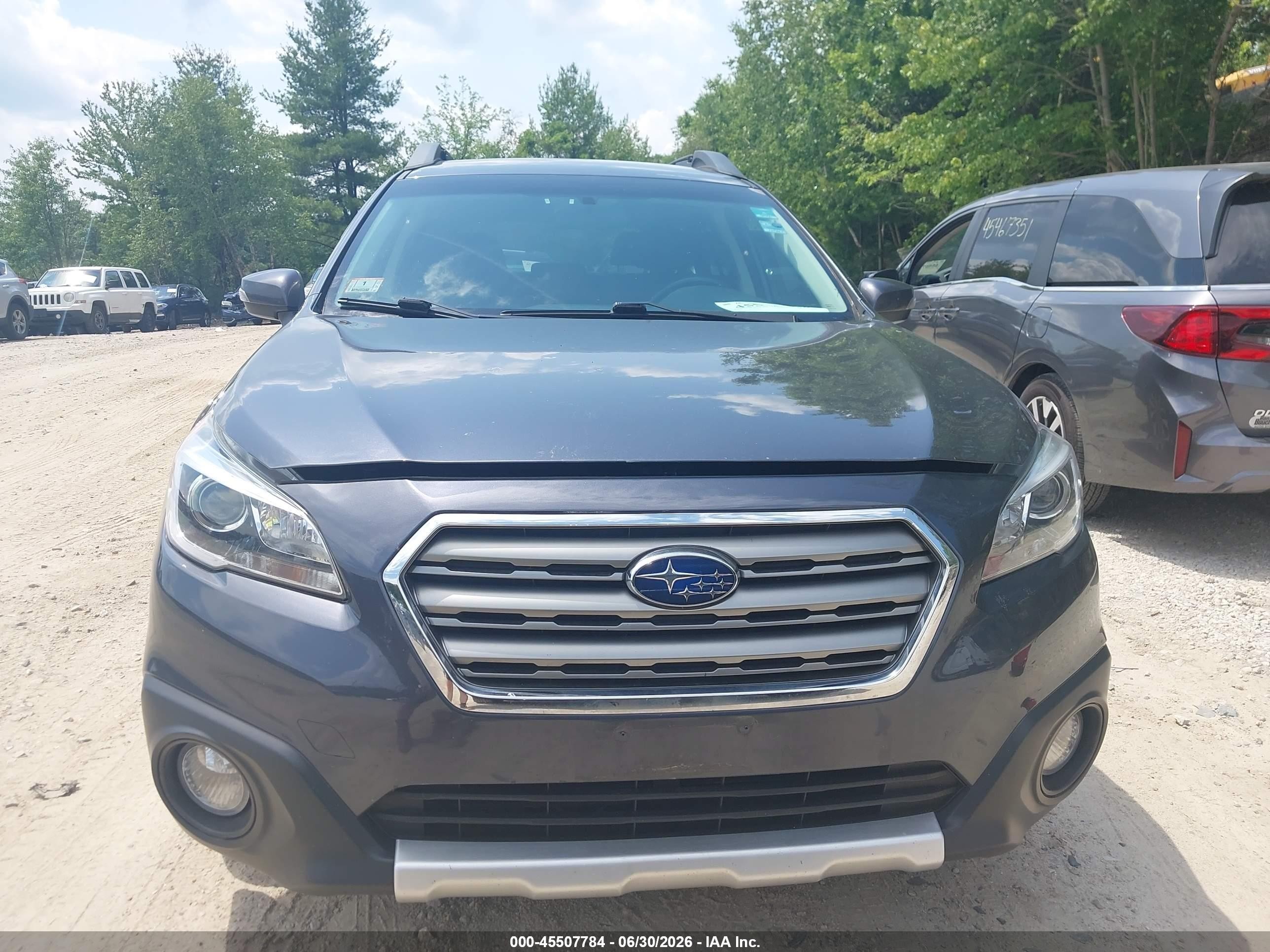 2015 Subaru Outback 2.5i Limited Gray vin: 4S4BSAJC1F3237598