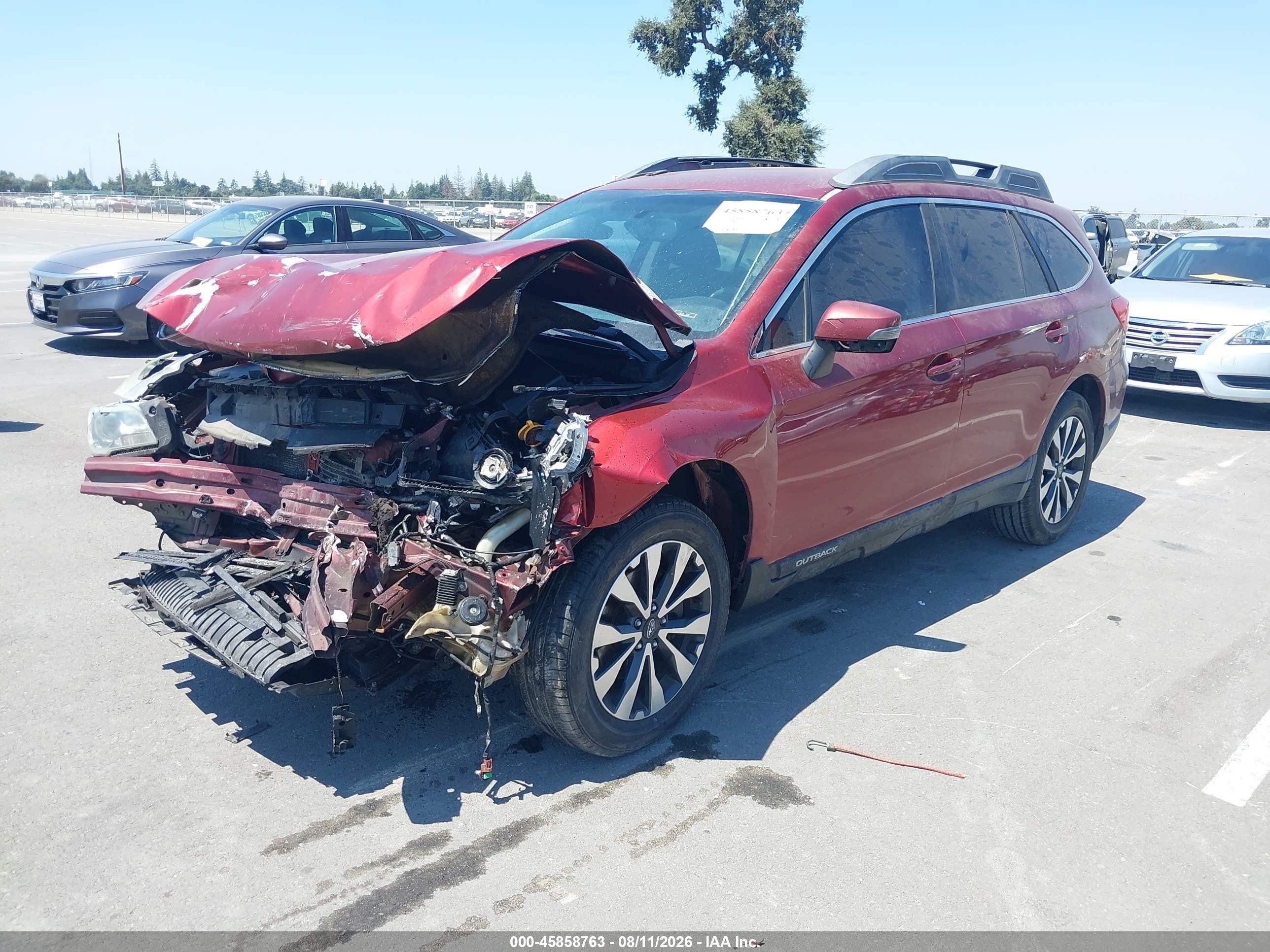 2015 Subaru Outback 2.5i Limited Burgundy vin: 4S4BSAJC3F3214081