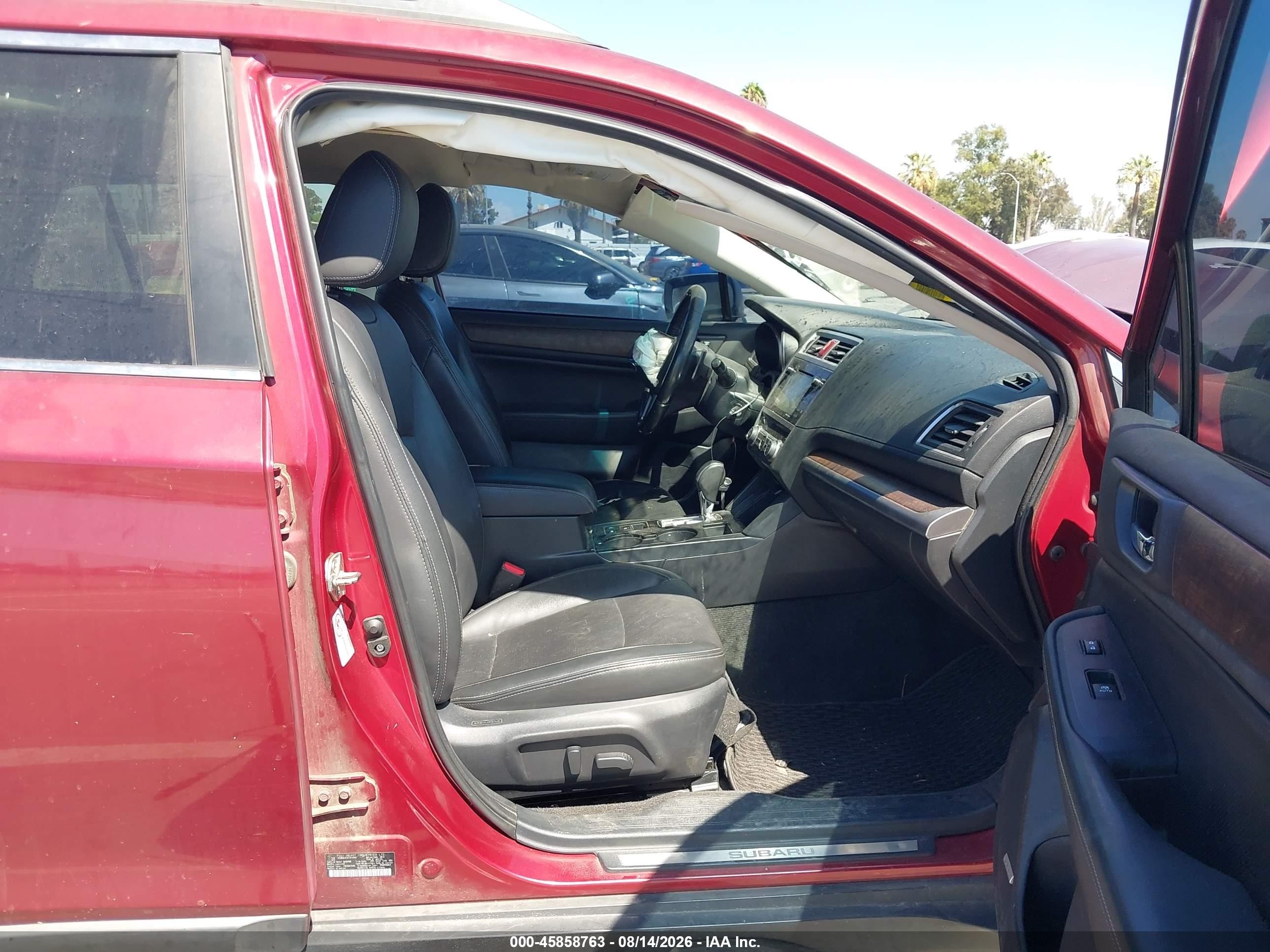 2015 Subaru Outback 2.5i Limited Burgundy vin: 4S4BSAJC3F3214081