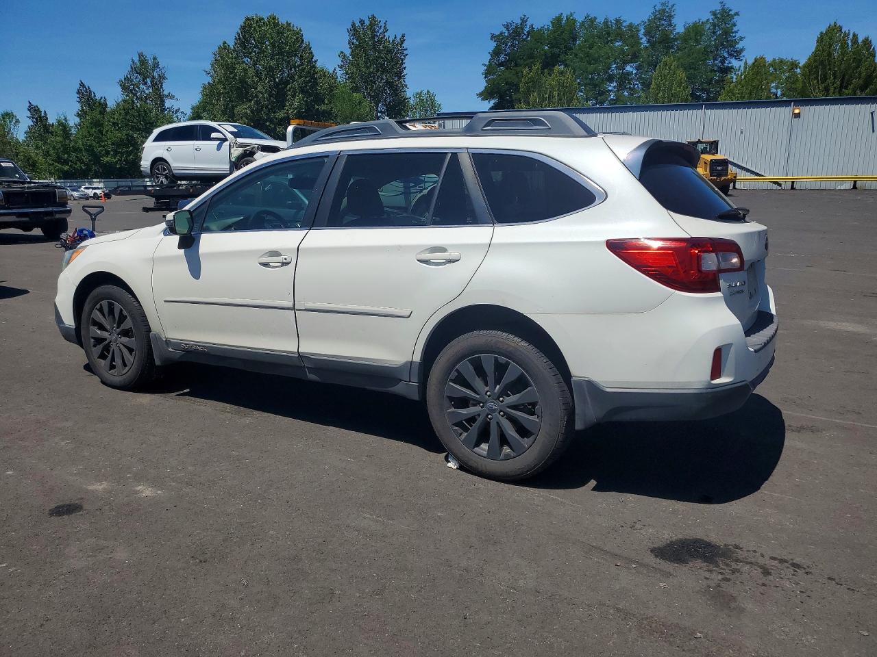 2015 Subaru Outback 2.5i Limited White vin: 4S4BSAJC3F3352963