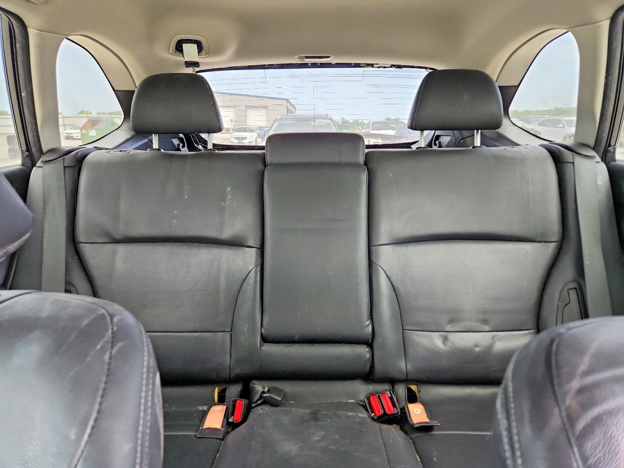 2015 Subaru Outback 2.5i Limited Черный vin: 4S4BSAJC4F3286441