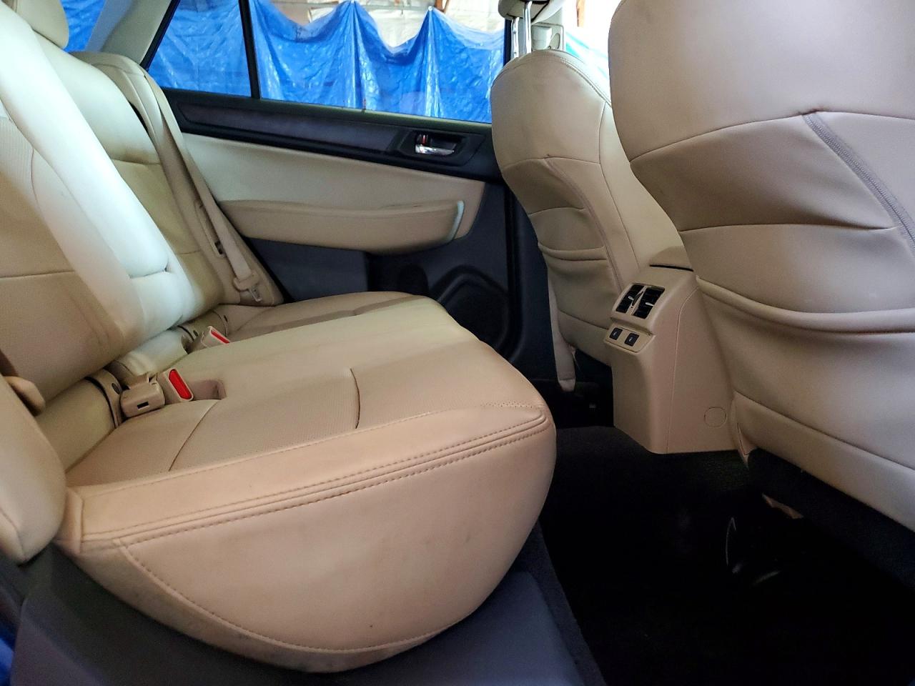 2015 Subaru Outback 2.5i Limited Blue vin: 4S4BSAJCXF3217852