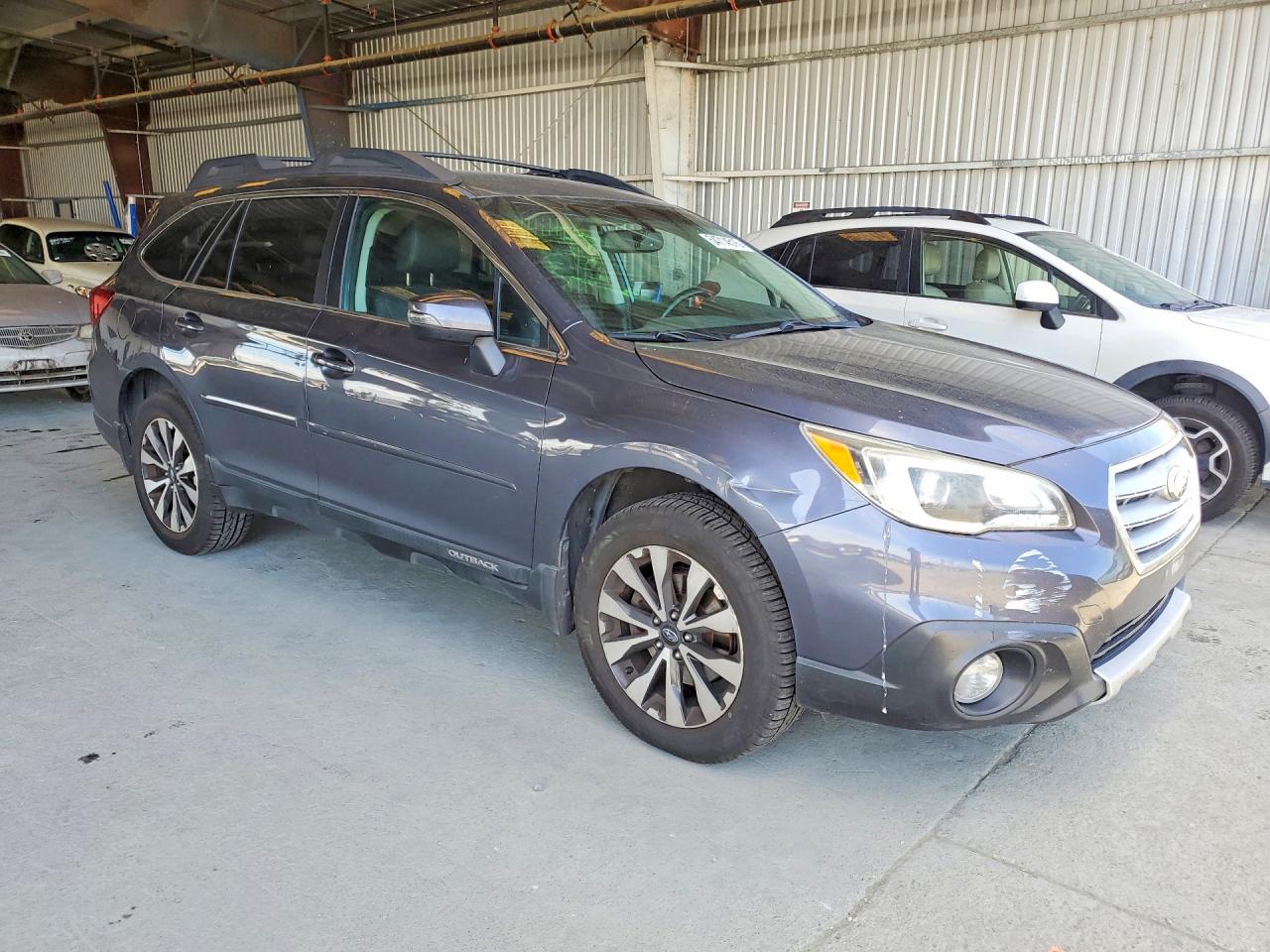 2015 Subaru Outback 2.5i Limited Gray vin: 4S4BSAJCXF3343371