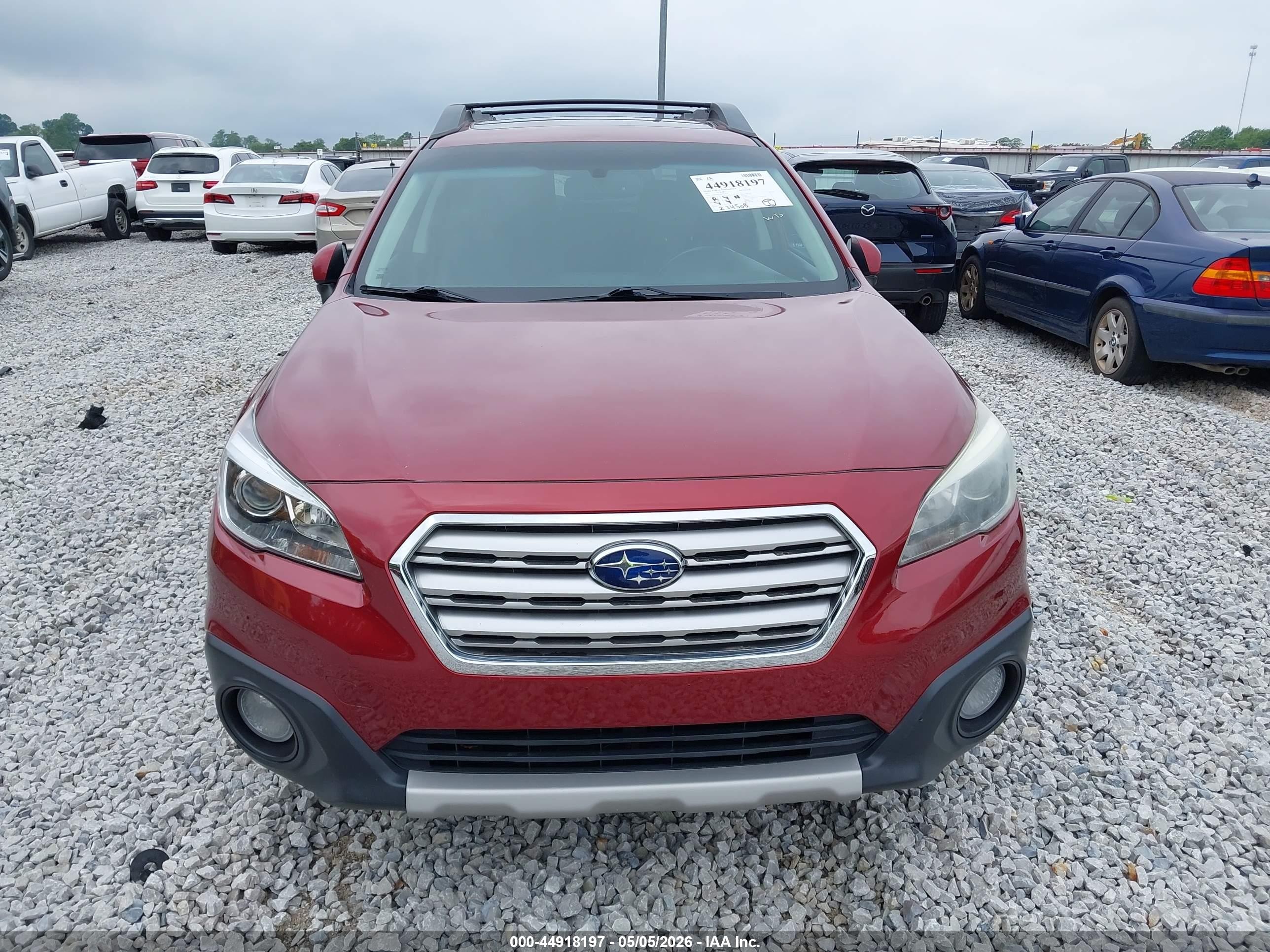 2017 Subaru Outback 2.5i Limited Бордовый vin: 4S4BSAKC6H3214822