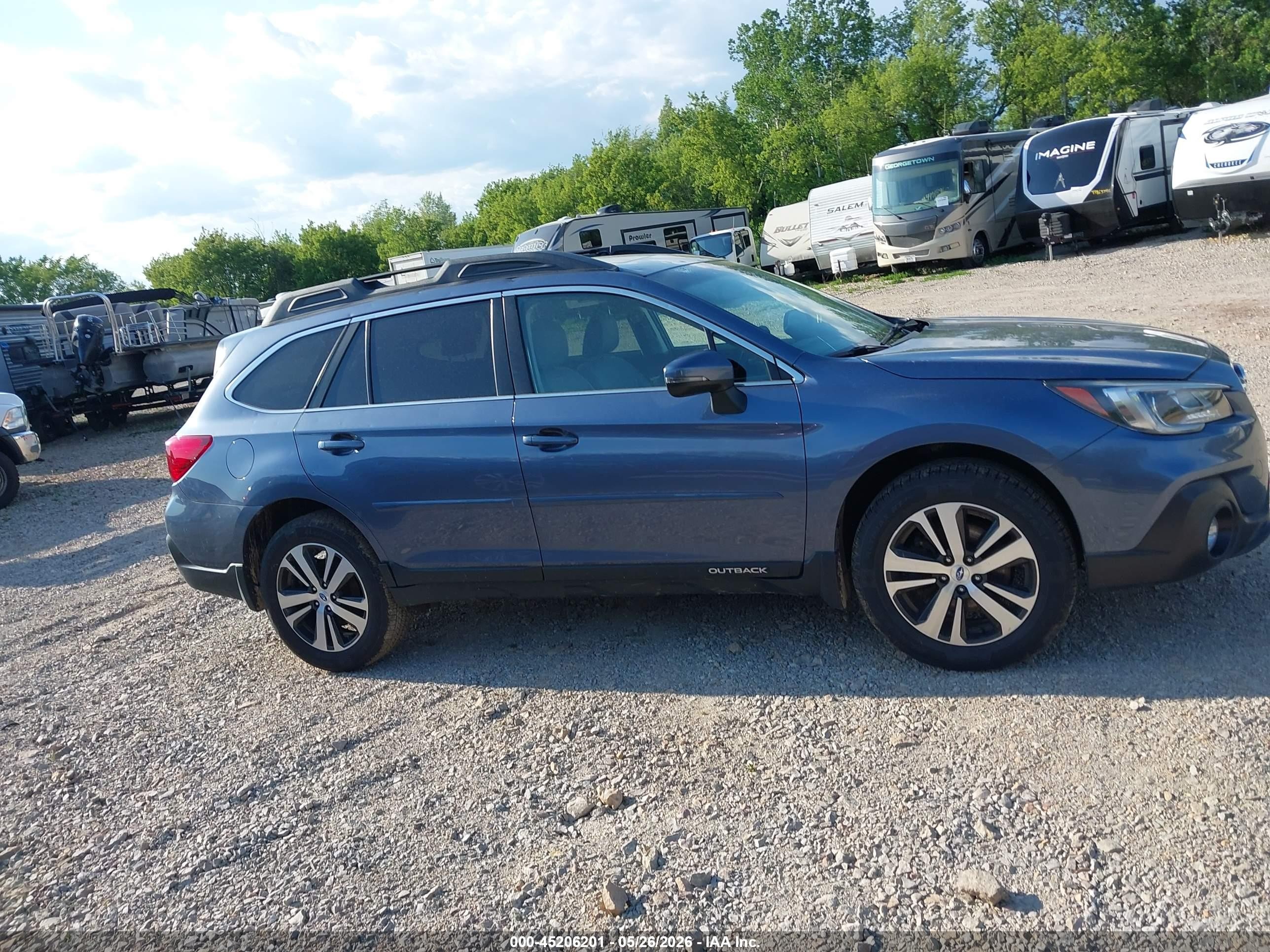 2018 Subaru Outback 2.5i Limited Gray vin: 4S4BSAKC9J3205666