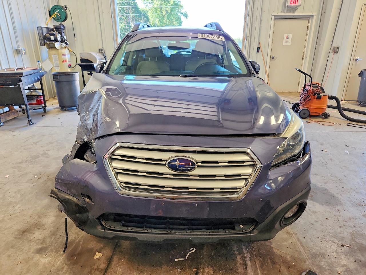 2015 Subaru Outback 2.5i Limited Blue vin: 4S4BSALC0F3212818