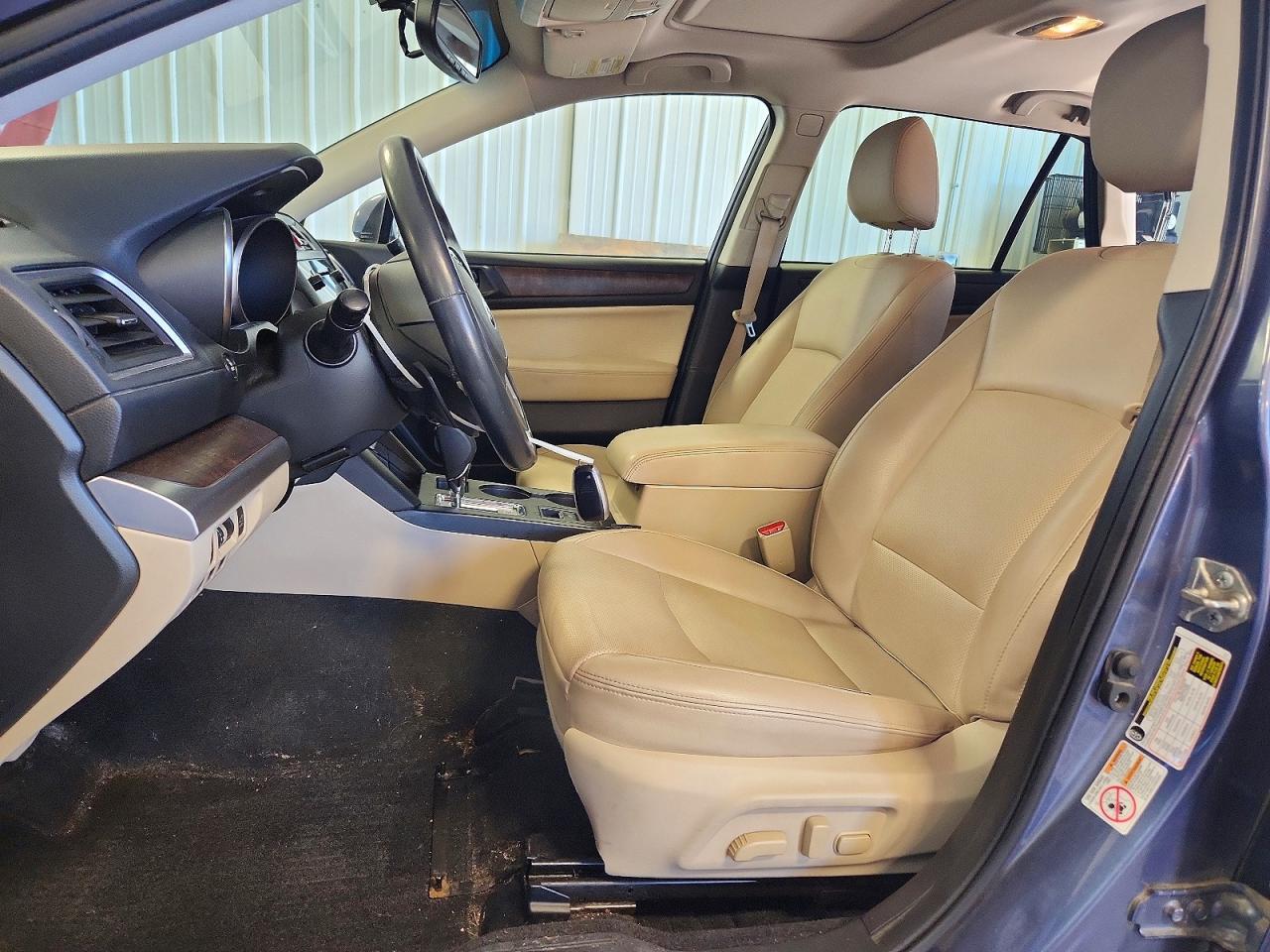 2015 Subaru Outback 2.5i Limited Blue vin: 4S4BSALC0F3212818