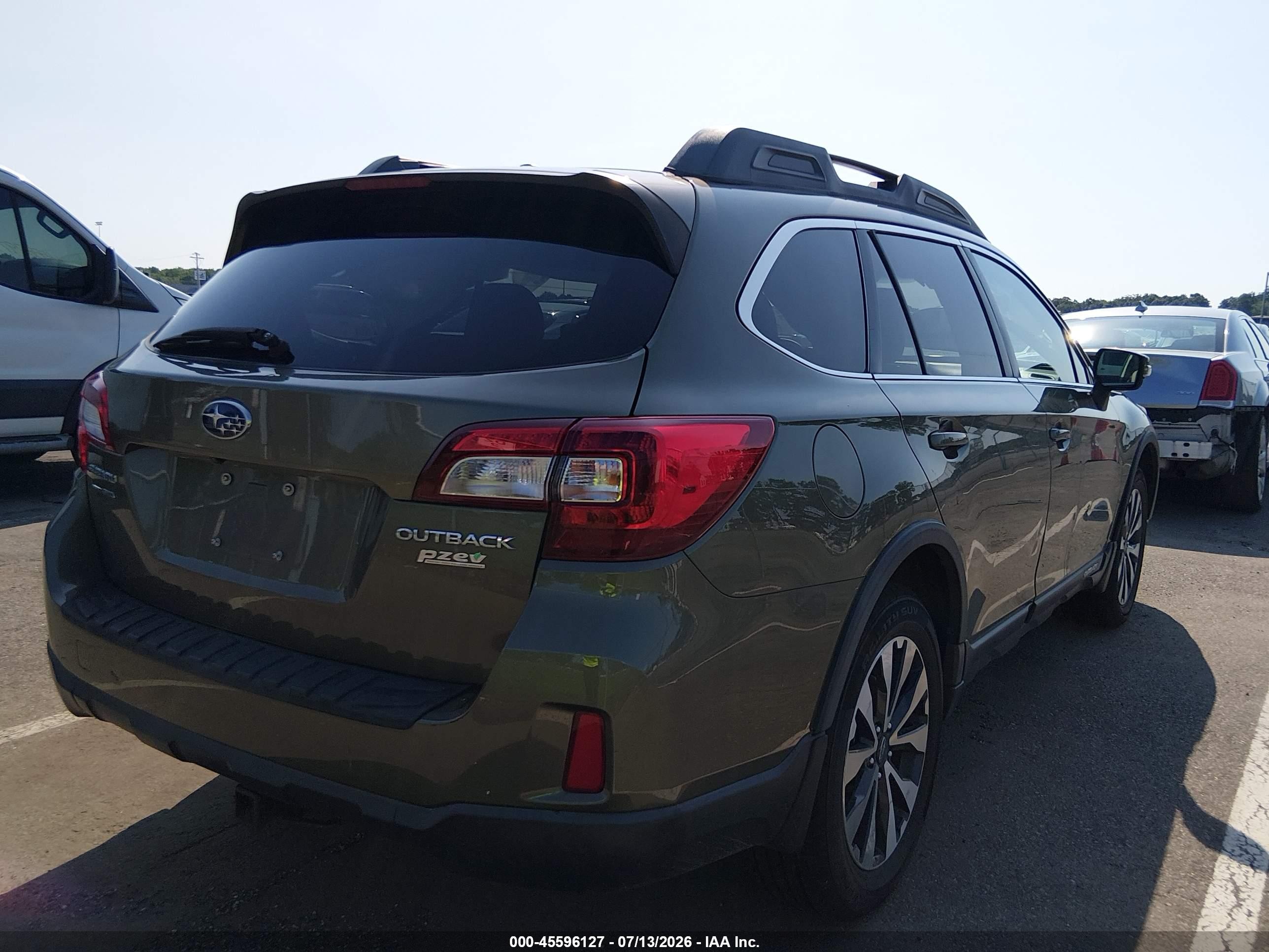 2015 Subaru Outback 2.5i Limited Green vin: 4S4BSALC0F3276020