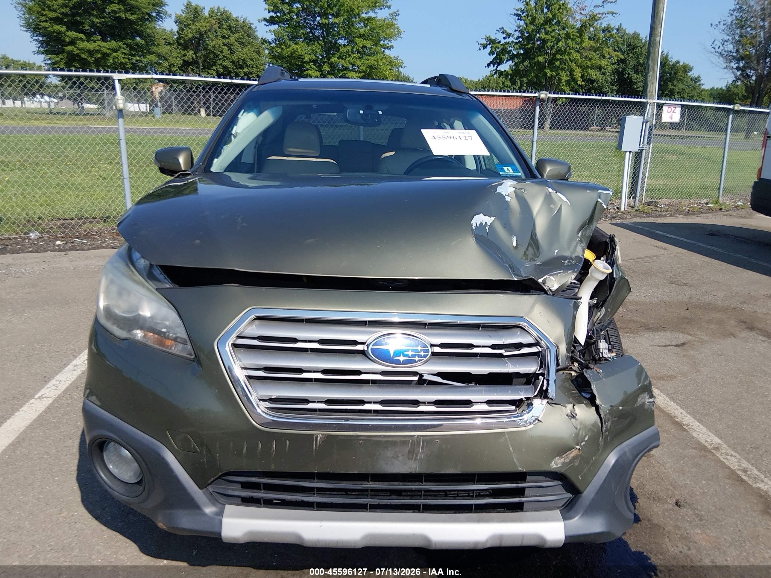 2015 Subaru Outback 2.5i Limited Green vin: 4S4BSALC0F3276020