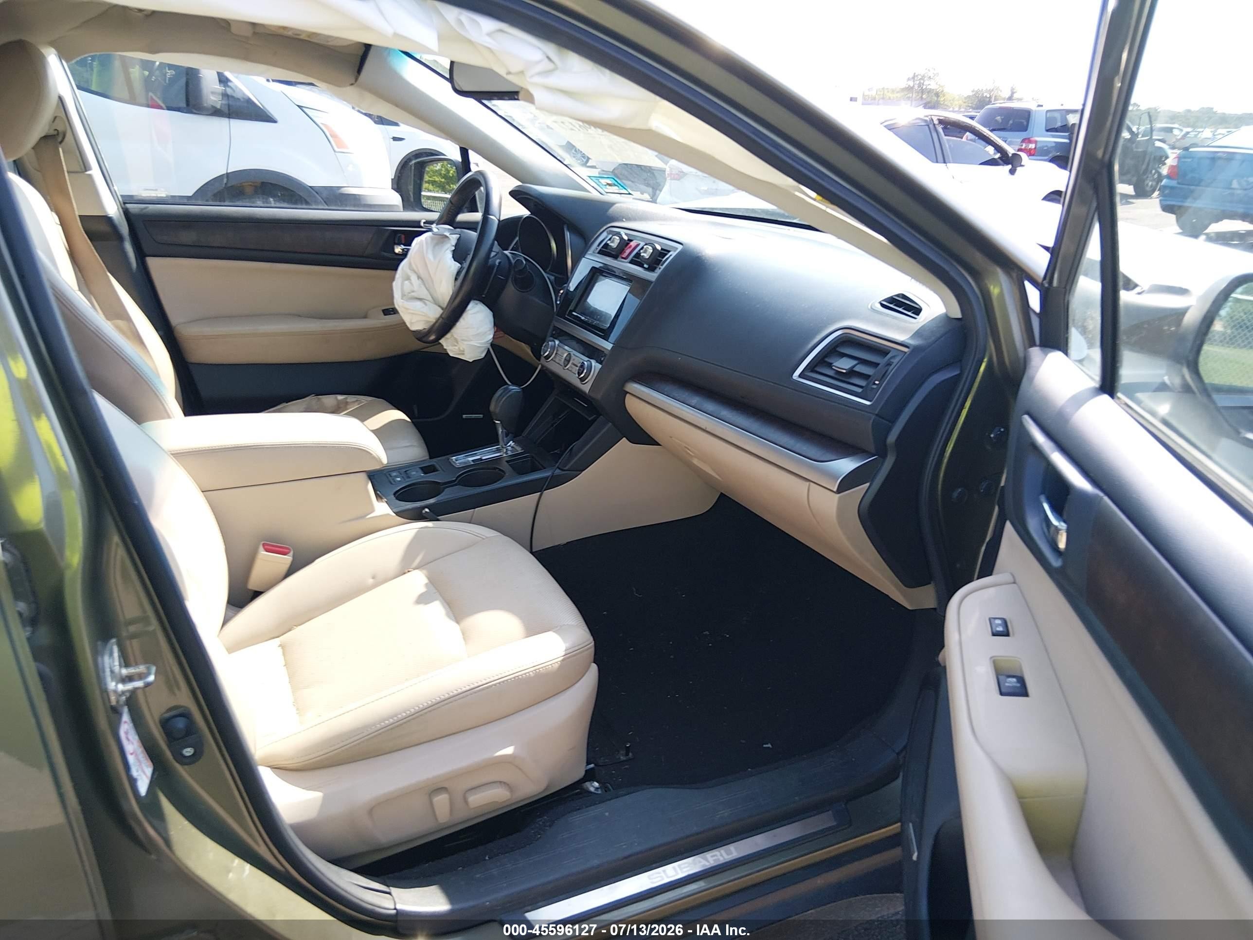 2015 Subaru Outback 2.5i Limited Green vin: 4S4BSALC0F3276020